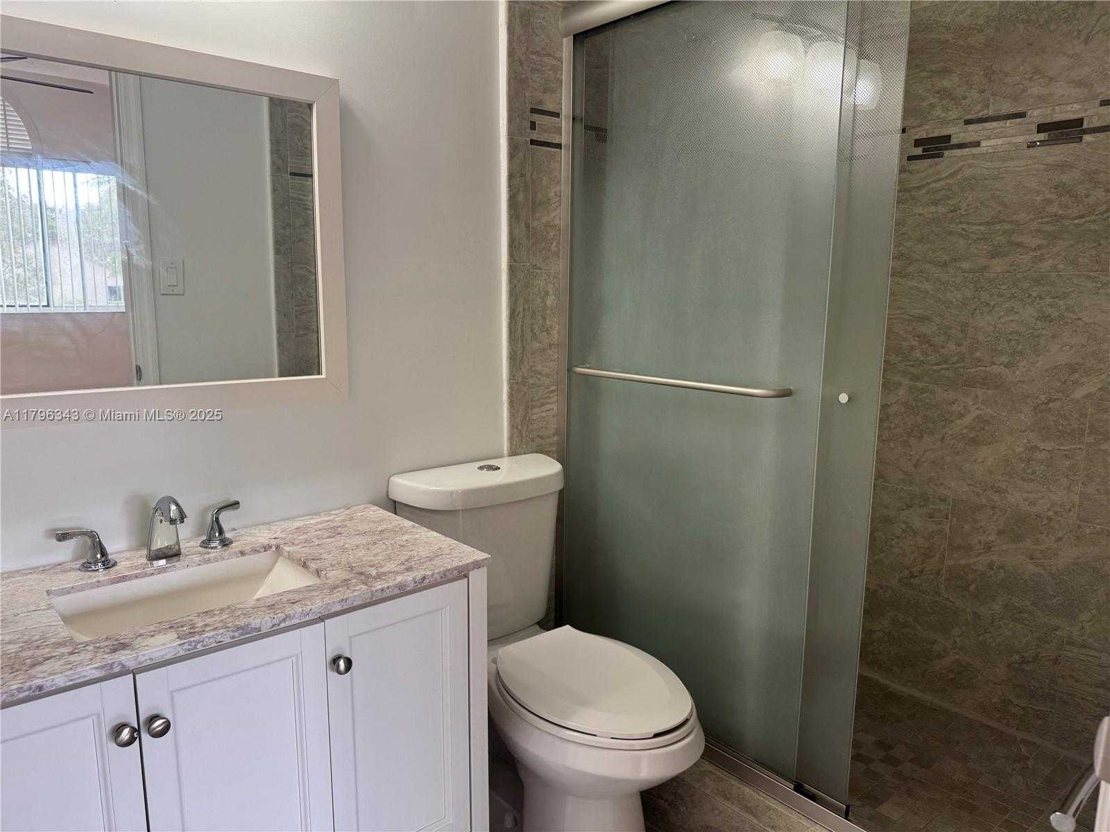Small Image of 13910 SOUTH WEST 91ST TER #13910, Miami Number 5