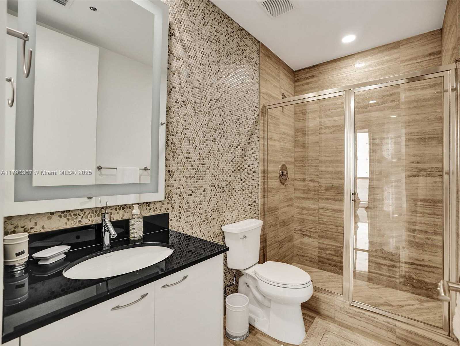 Small Image of 16001 COLLINS AVE #702, Sunny Isles Beach Number 36