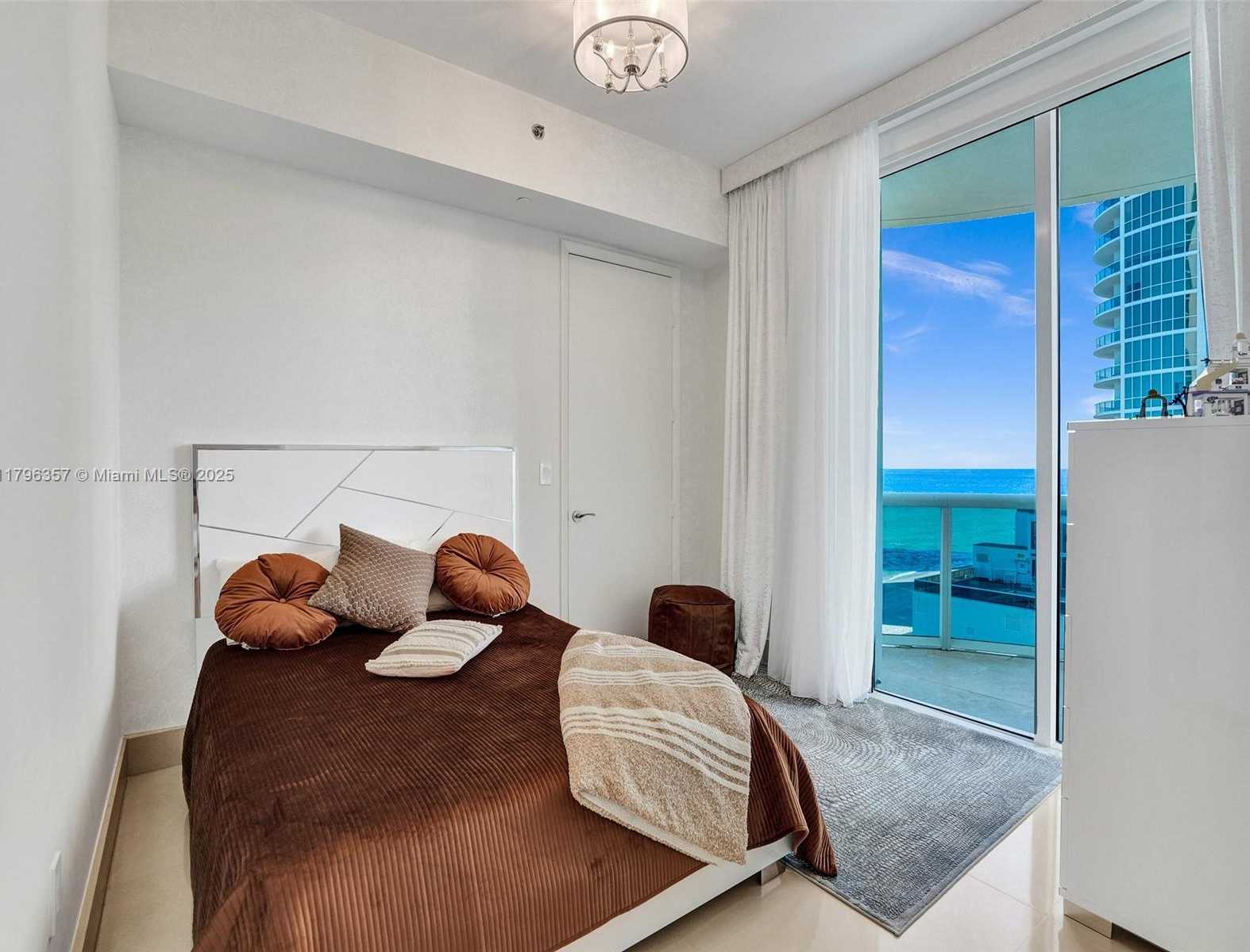 Small Image of 16001 COLLINS AVE #702, Sunny Isles Beach Number 38