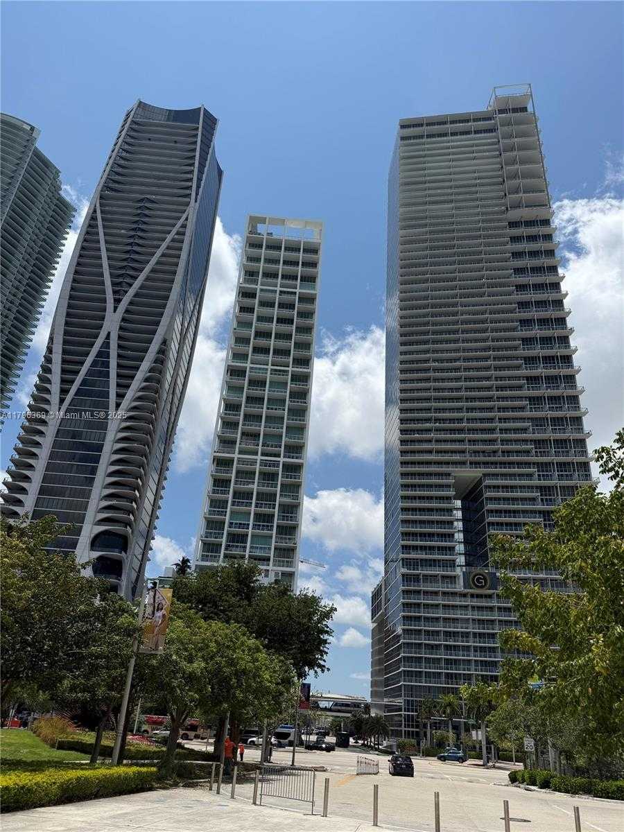 Small Image of 1100 BISCAYNE BLVD #1704, Miami Number 3