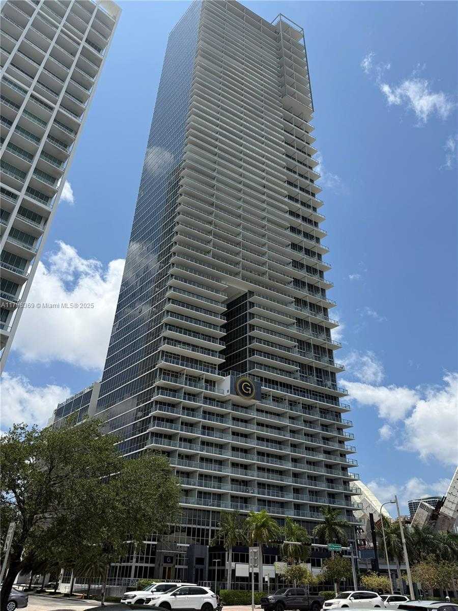 Small Image of 1100 BISCAYNE BLVD #1704, Miami Number 4