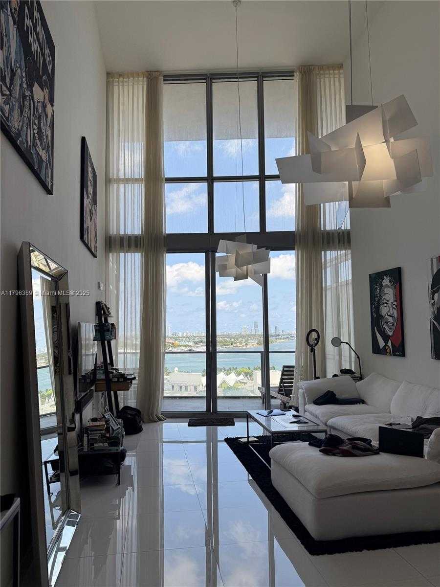Small Image of 1100 BISCAYNE BLVD #1704, Miami Number 40