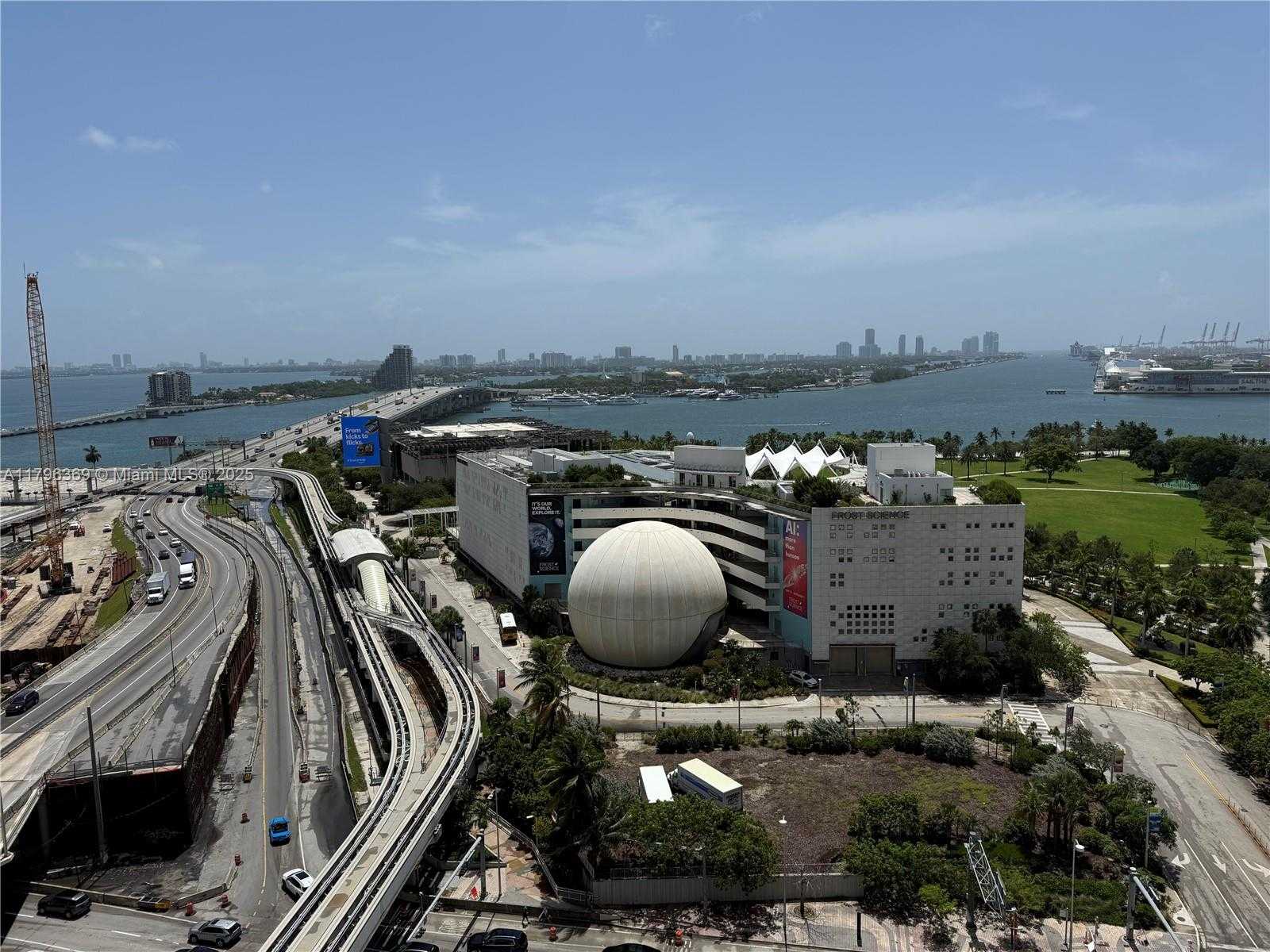 Small Image of 1100 BISCAYNE BLVD #1704, Miami Number 44