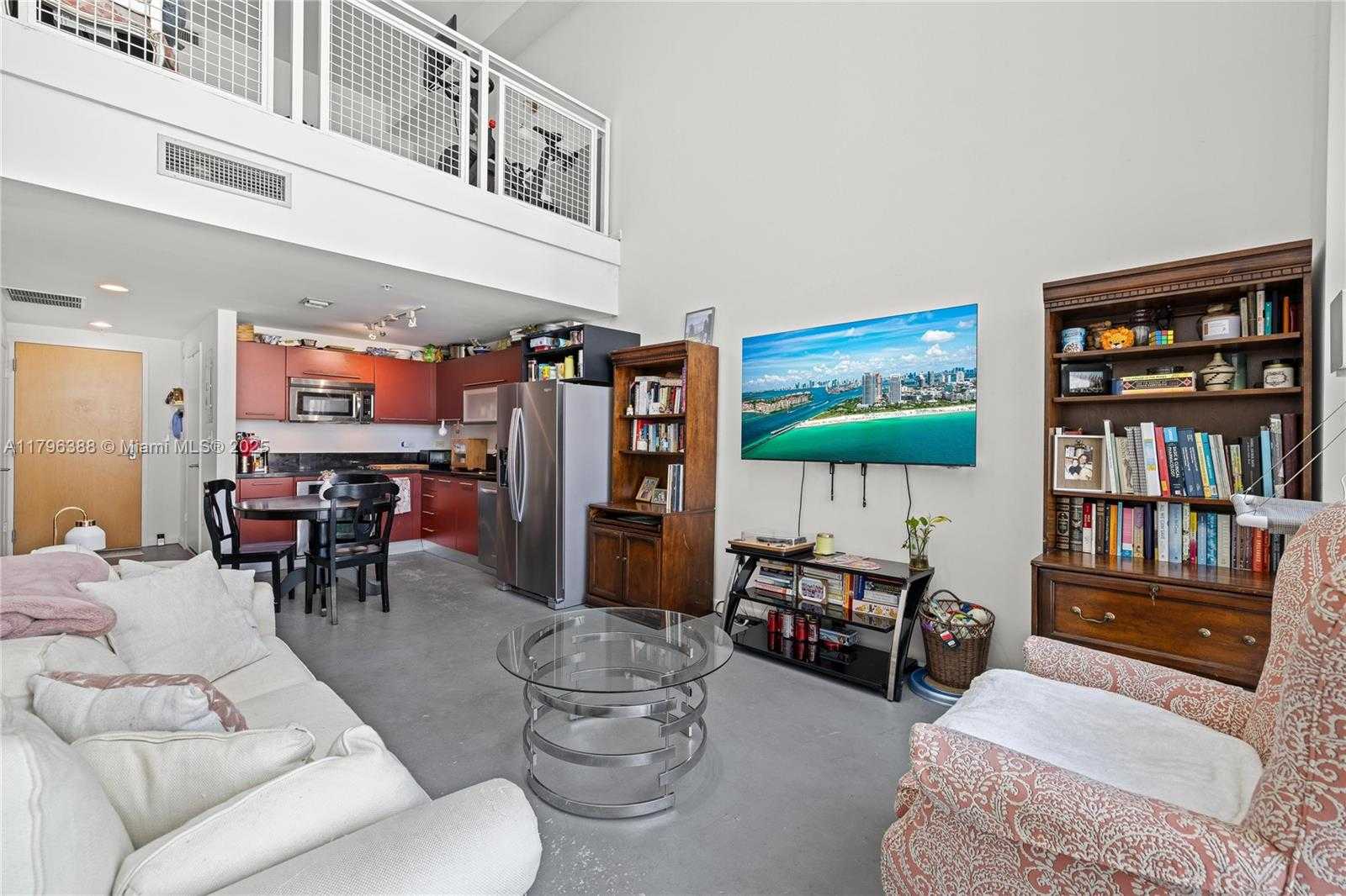 Small Image of 244 BISCAYNE BLVD #645, Miami Number 12