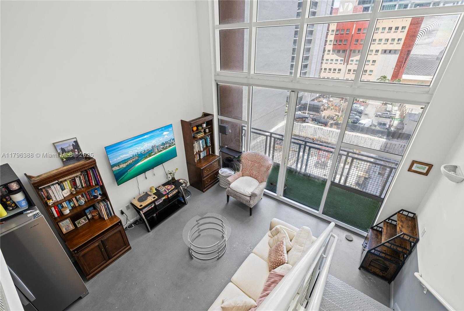 Small Image of 244 BISCAYNE BLVD #645, Miami Number 18