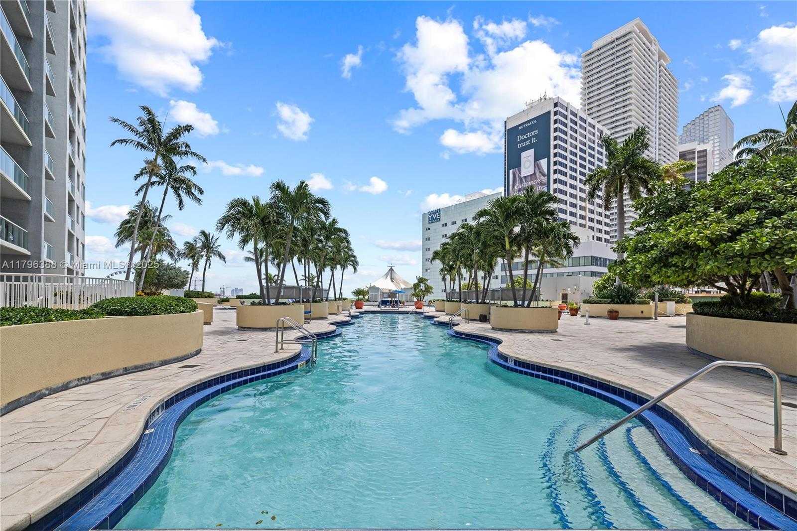 Small Image of 244 BISCAYNE BLVD #645, Miami Number 37