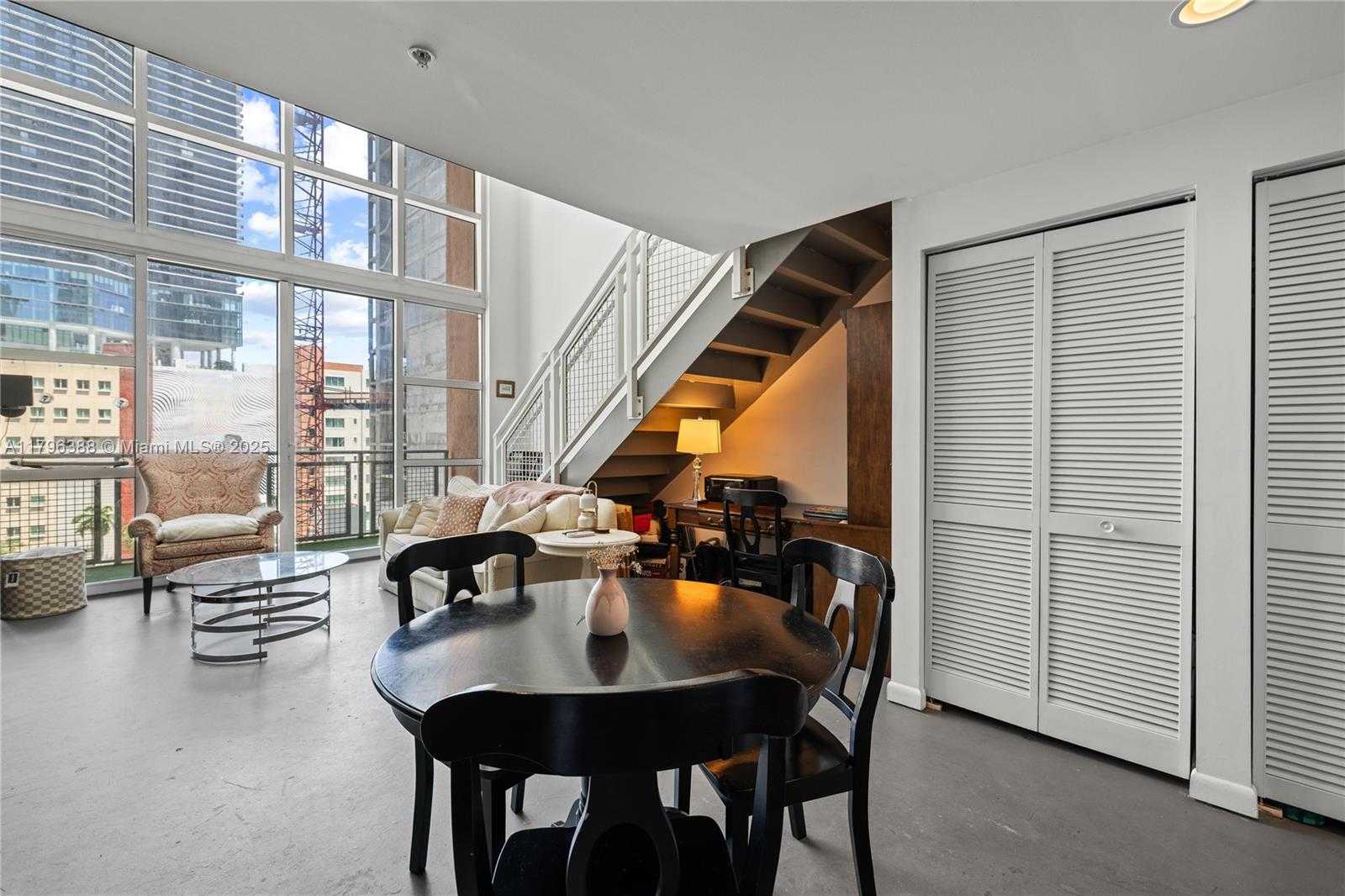 Small Image of 244 BISCAYNE BLVD #645, Miami Number 9