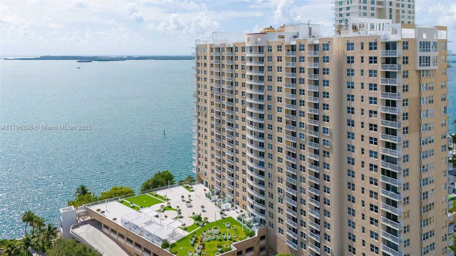 Small Image of 770 CLAUGHTON ISLAND DR #1114, Miami Number 51