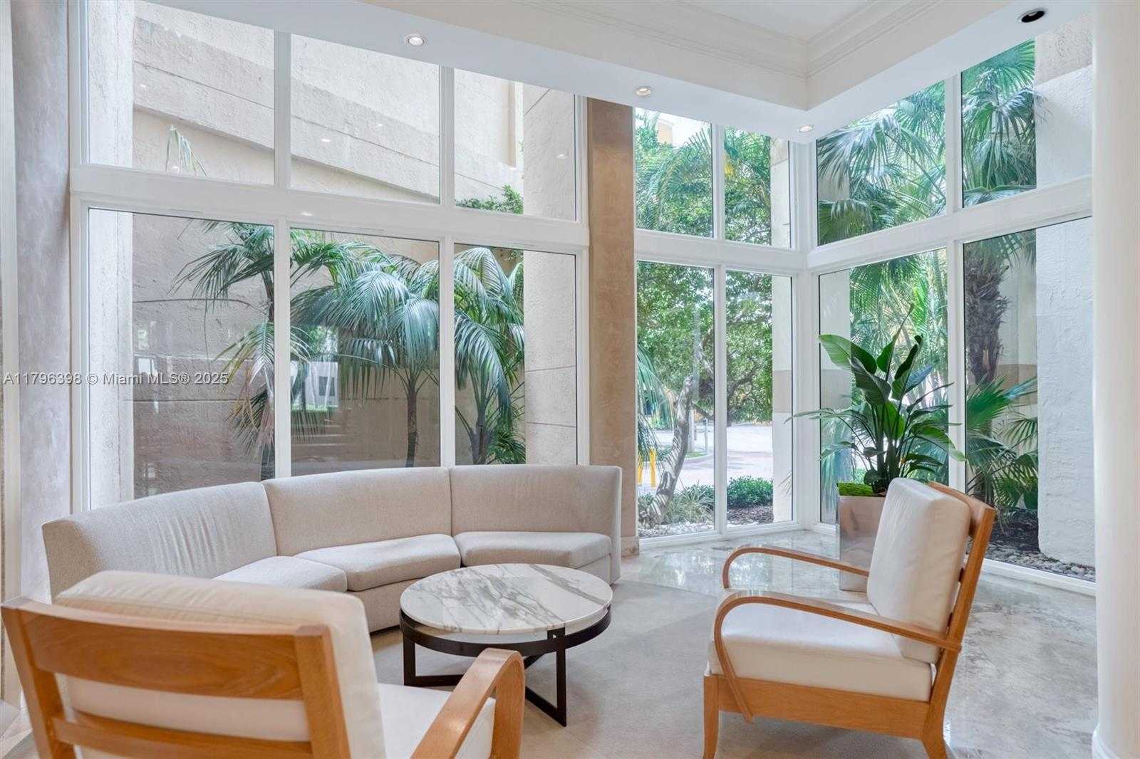 Small Image of 770 CLAUGHTON ISLAND DR #1114, Miami Number 53