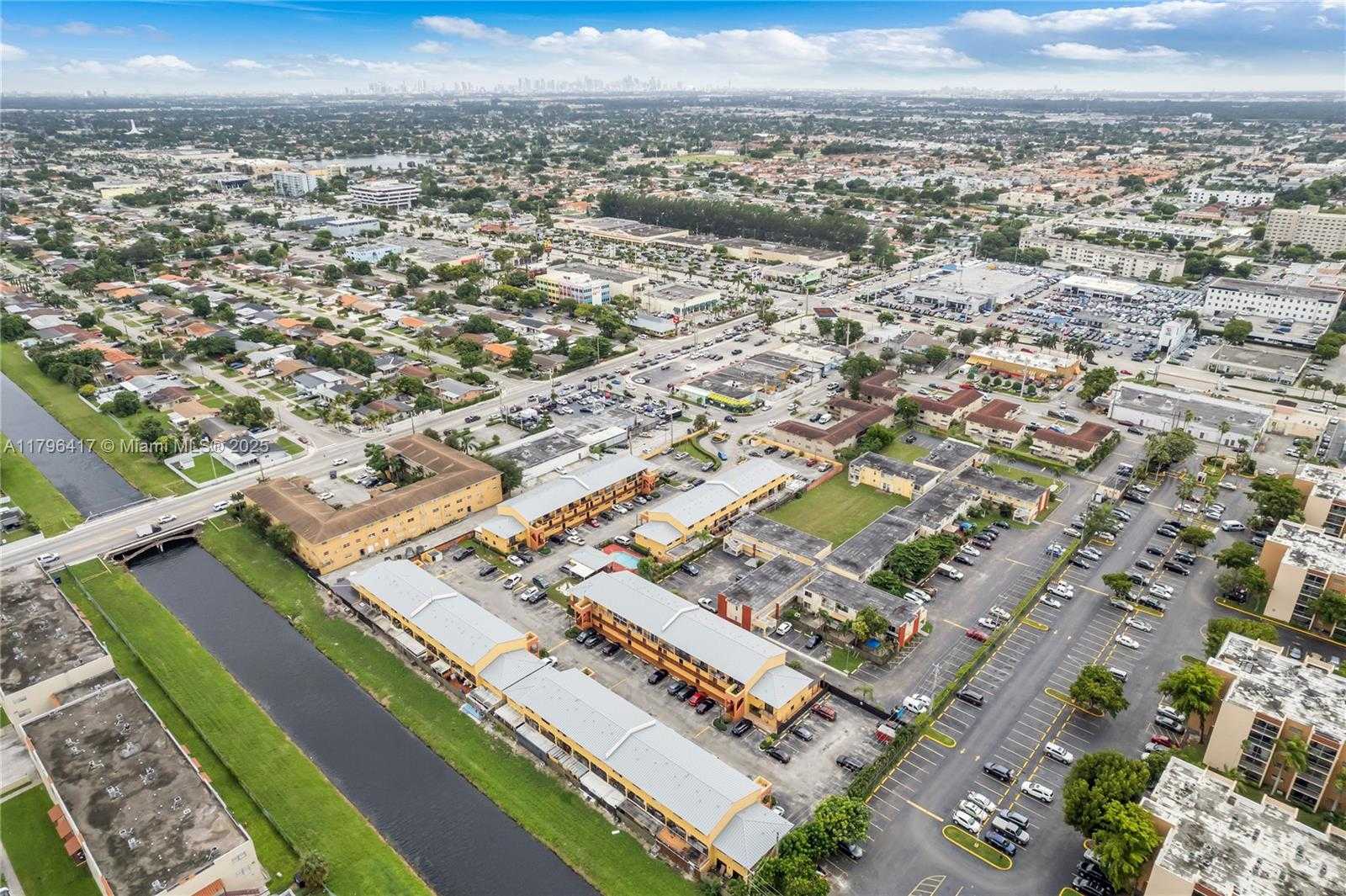 Small Image of 5061 WEST 12TH LN #E-10, Hialeah Number 4