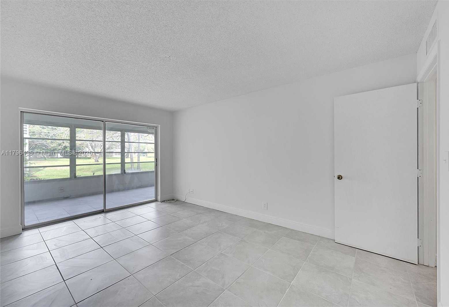 Small Image of 607 SOUTH STATE ROAD 7 #1E, Margate Number 17