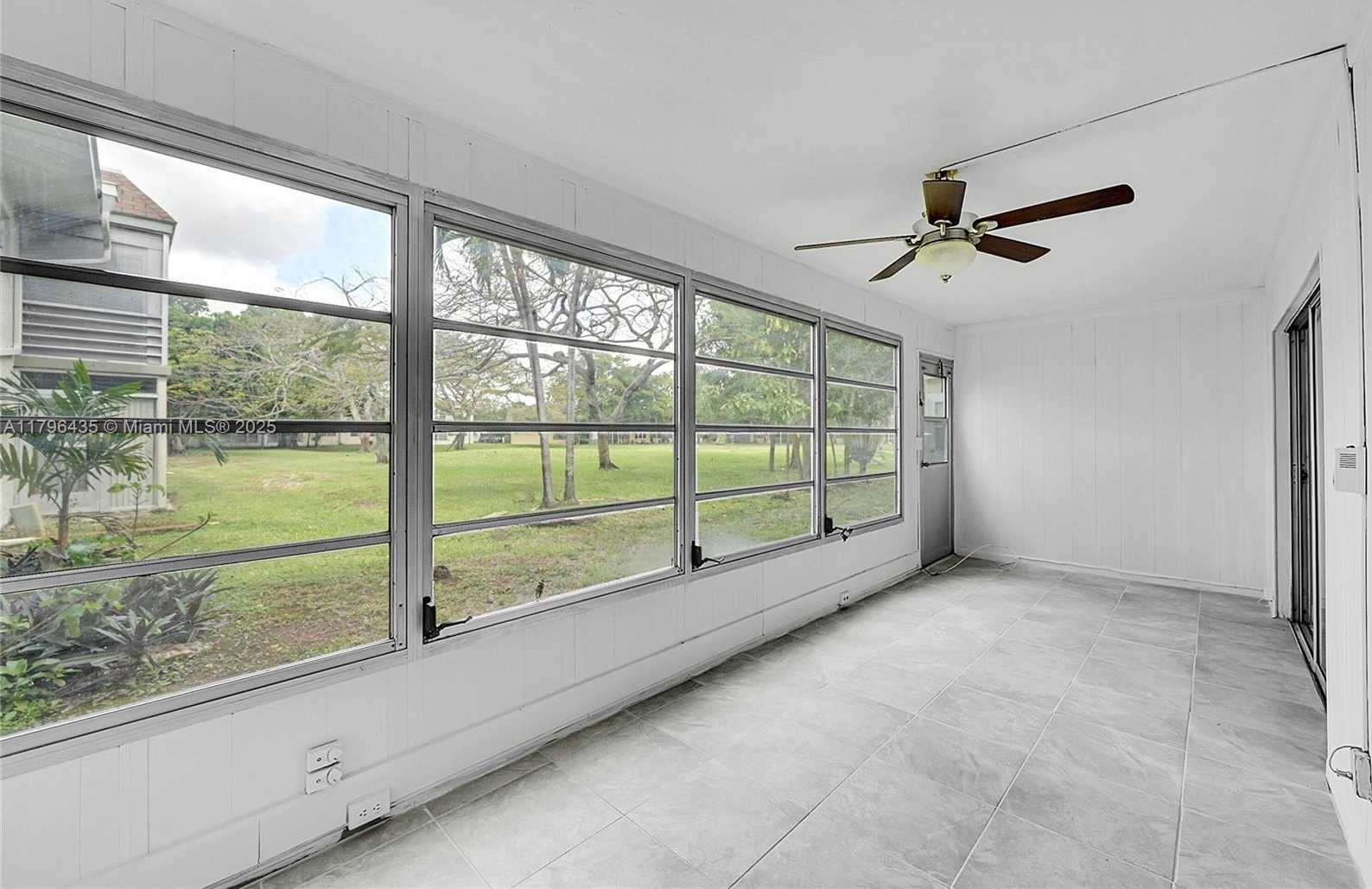 Small Image of 607 SOUTH STATE ROAD 7 #1E, Margate Number 21