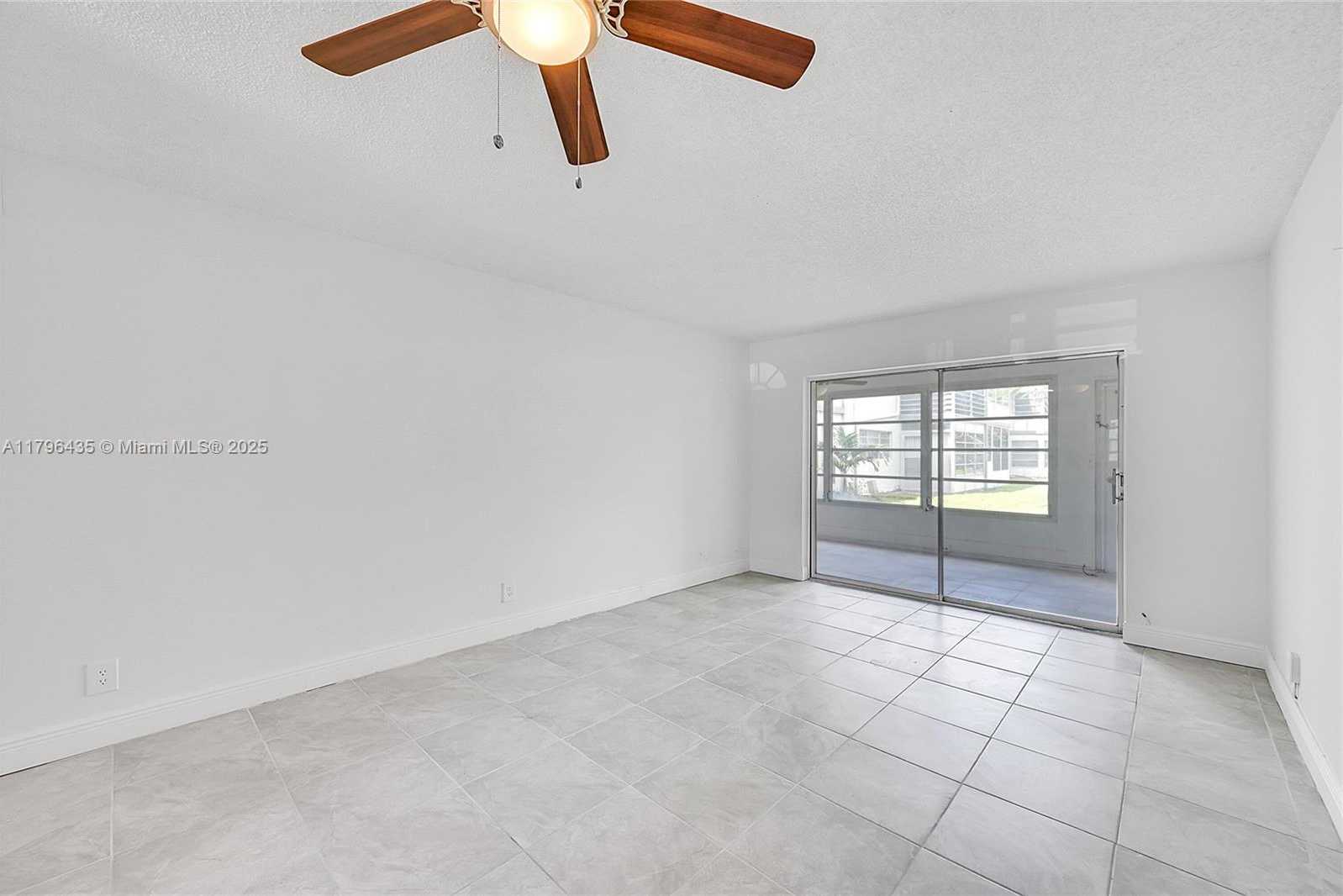 Small Image of 607 SOUTH STATE ROAD 7 #1E, Margate Number 8