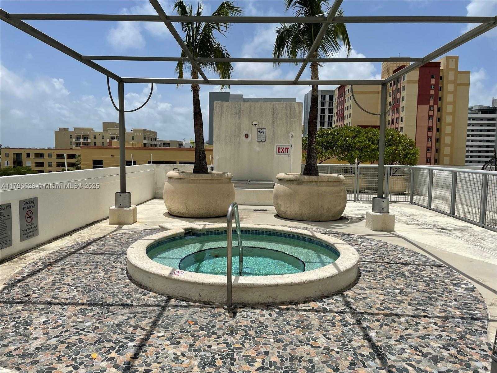 Small Image of 10 SOUTH WEST SOUTH RIVER DR #808, Miami Number 16