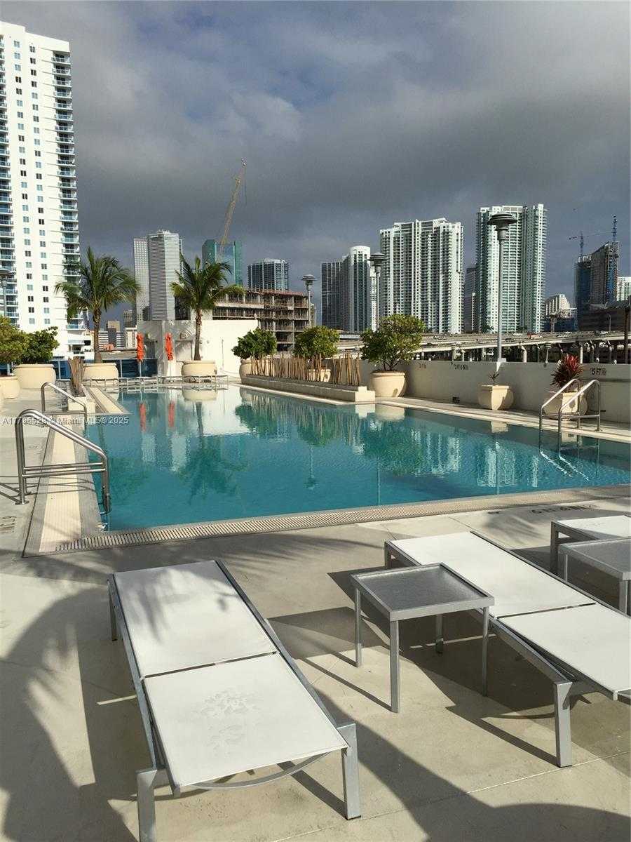 Small Image of 10 SOUTH WEST SOUTH RIVER DR #808, Miami Number 17