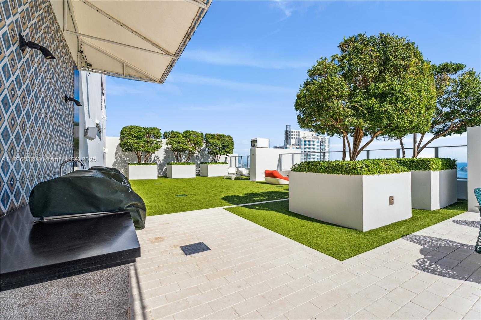 Small Image of 1010 BRICKELL AVE #3501, Miami Number 28