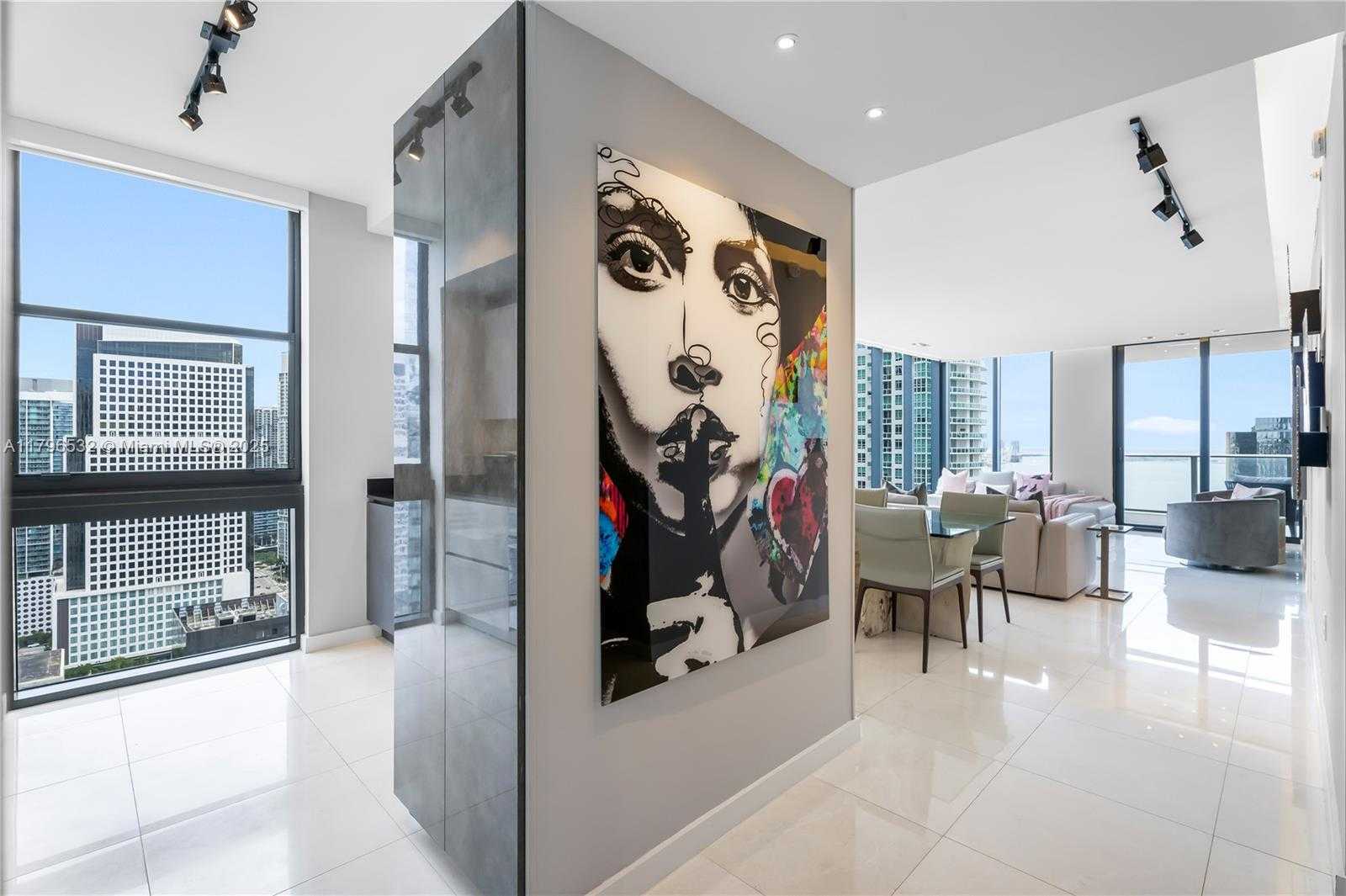 Small Image of 1010 BRICKELL AVE #3501, Miami Number 3