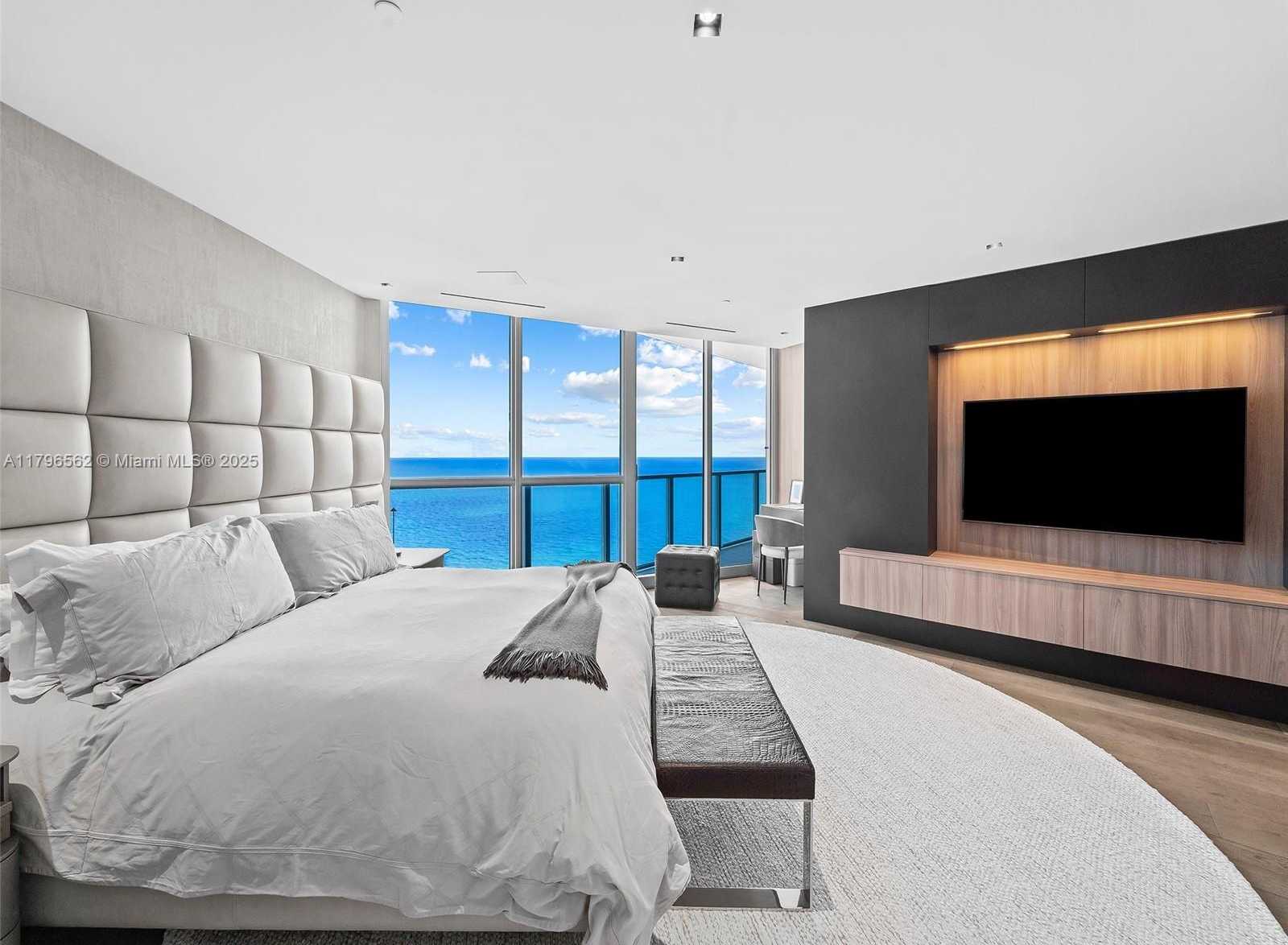 Small Image of 3101 SOUTH OCEAN DR #2905, Hollywood Number 14