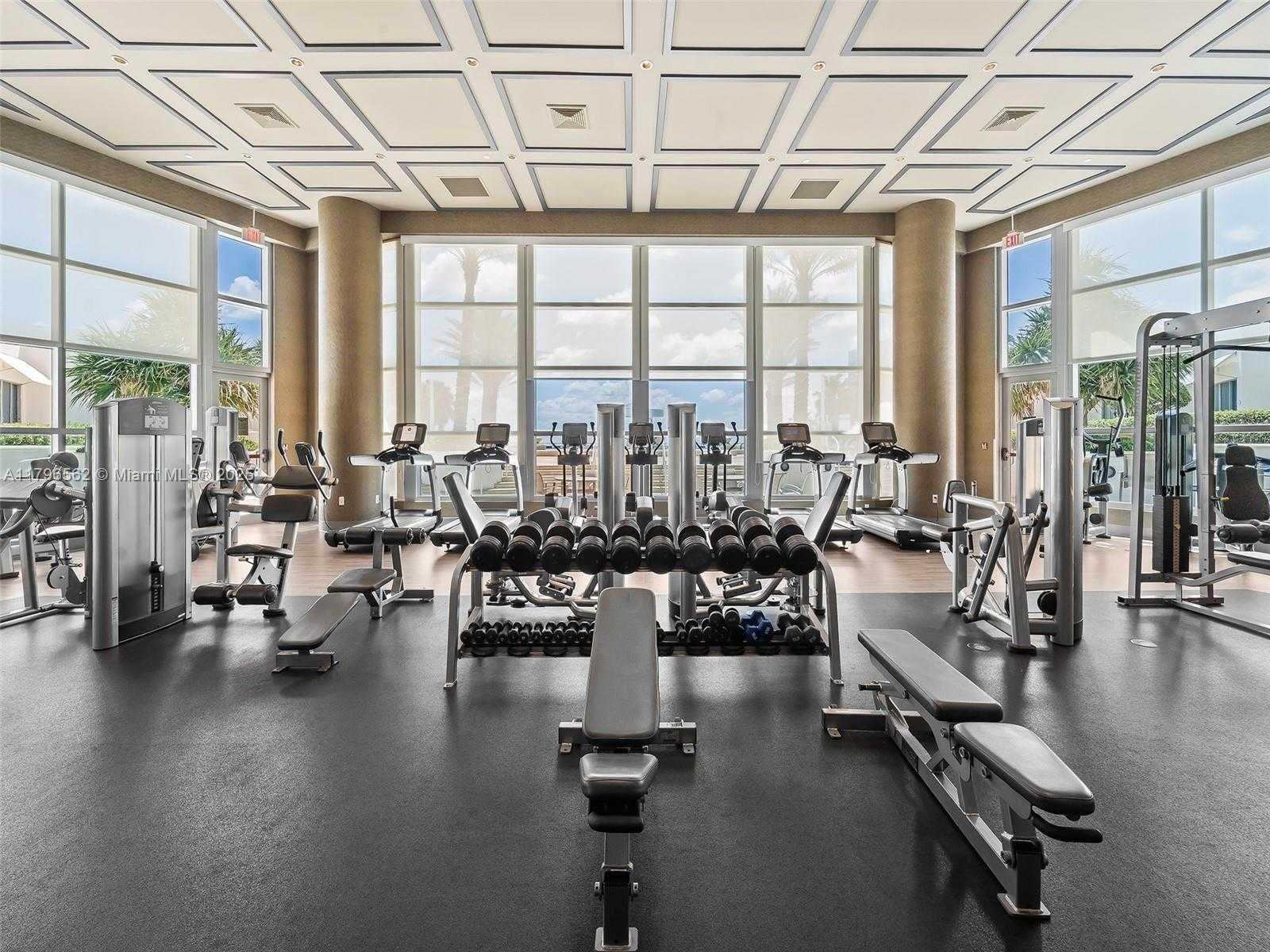 Small Image of 3101 SOUTH OCEAN DR #2905, Hollywood Number 34