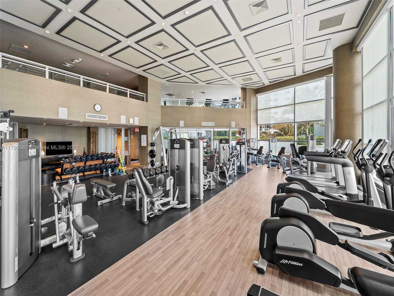 Small Image of 3101 SOUTH OCEAN DR #2905, Hollywood Number 36