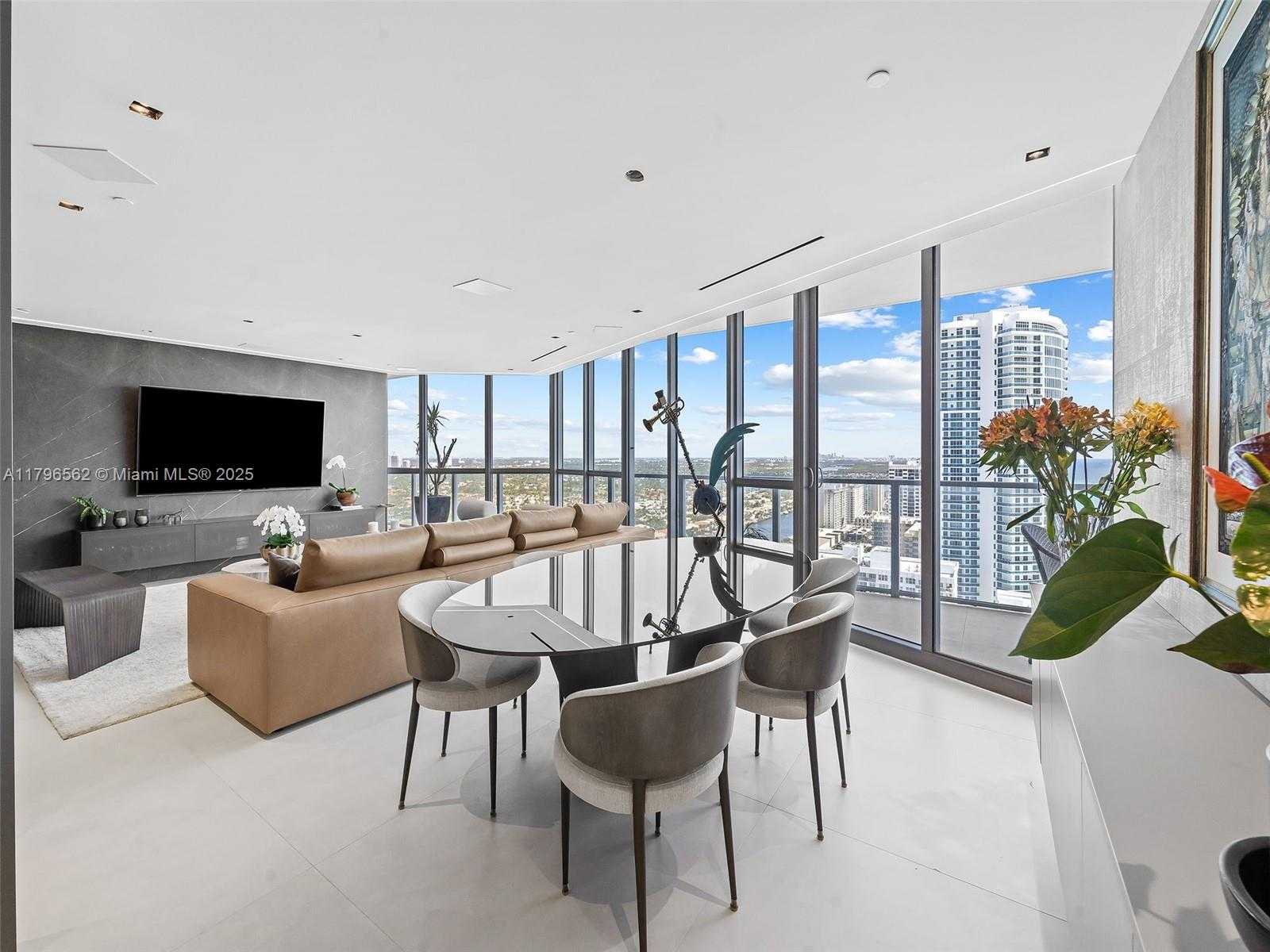 Small Image of 3101 SOUTH OCEAN DR #2905, Hollywood Number 7
