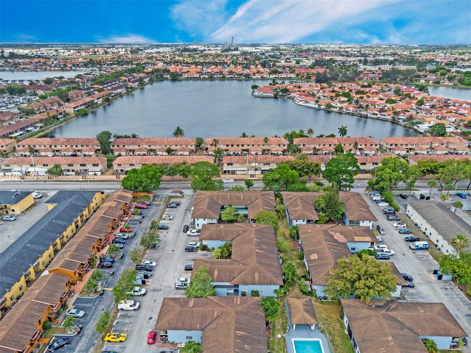 Small Image of 6215 WEST 24TH AVE #203-7, Hialeah Number 25