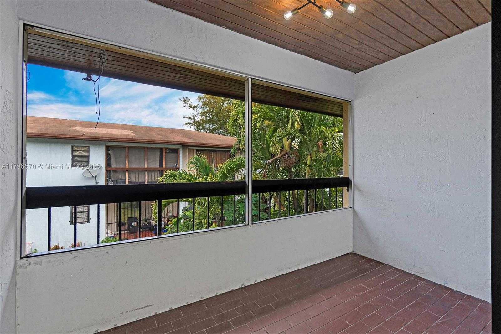 Small Image of 6215 WEST 24TH AVE #203-7, Hialeah Number 31