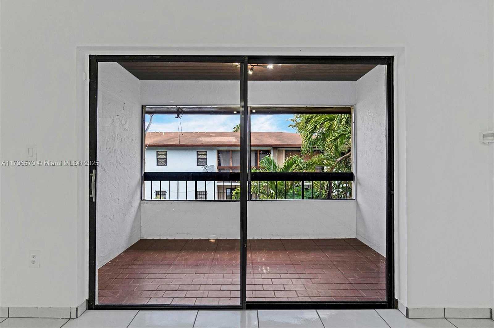 Small Image of 6215 WEST 24TH AVE #203-7, Hialeah Number 47