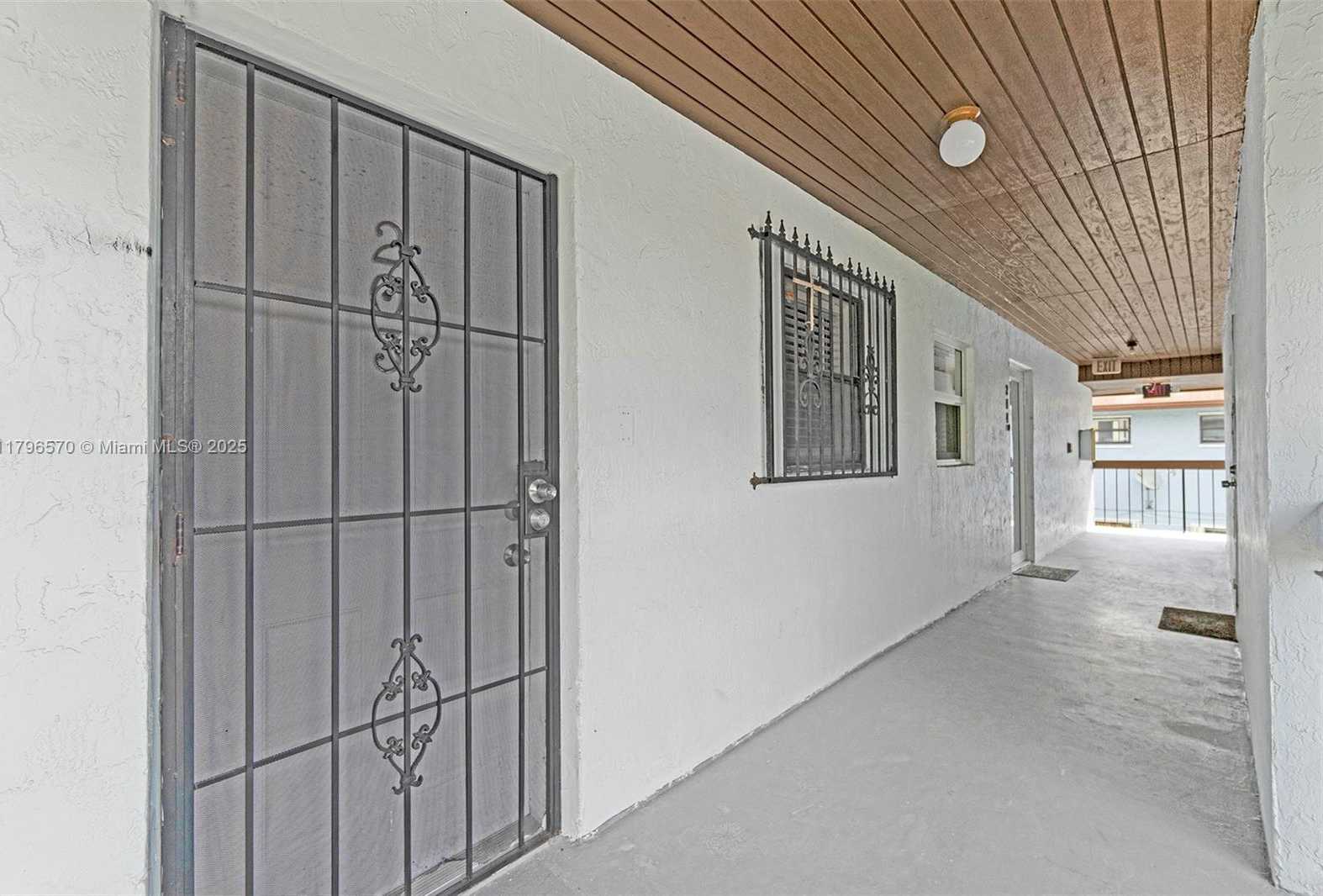 Small Image of 6215 WEST 24TH AVE #203-7, Hialeah Number 9