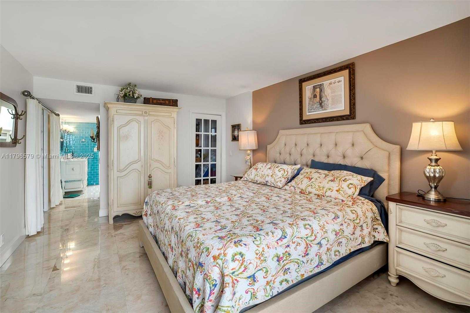 Small Image of 1500 SOUTH OCEAN DR #14H, Hollywood Number 17