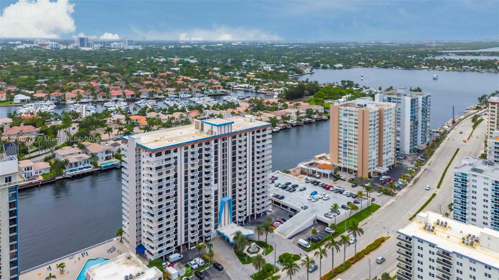 Small Image of 1500 SOUTH OCEAN DR #14H, Hollywood Number 34