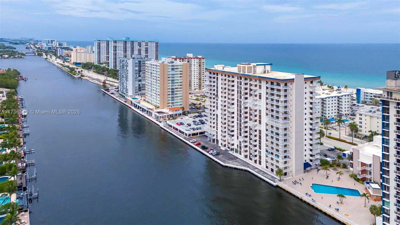 Small Image of 1500 SOUTH OCEAN DR #14H, Hollywood Number 44