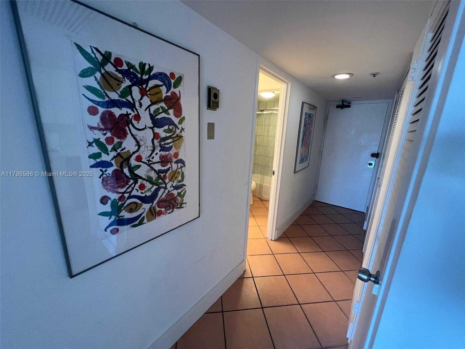 Small Image of 100 LINCOLN RD #1209, Miami Beach Number 17