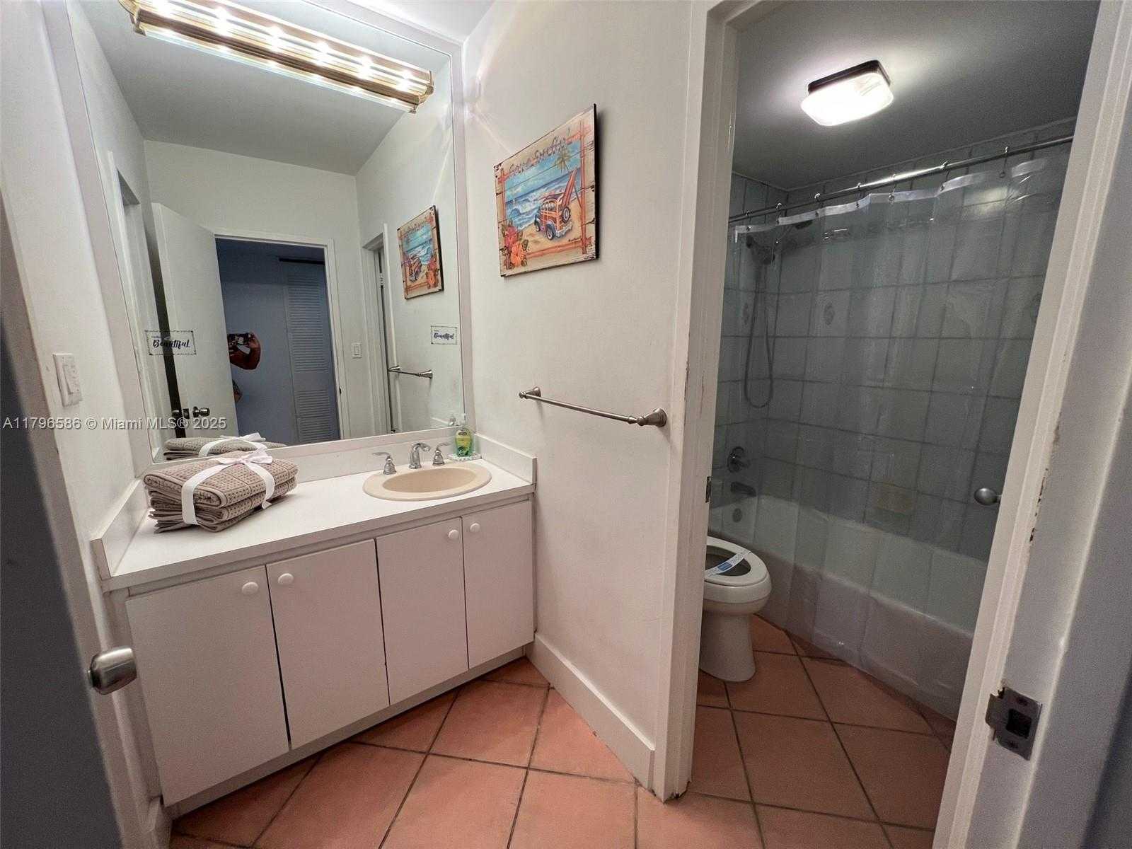 Small Image of 100 LINCOLN RD #1209, Miami Beach Number 21