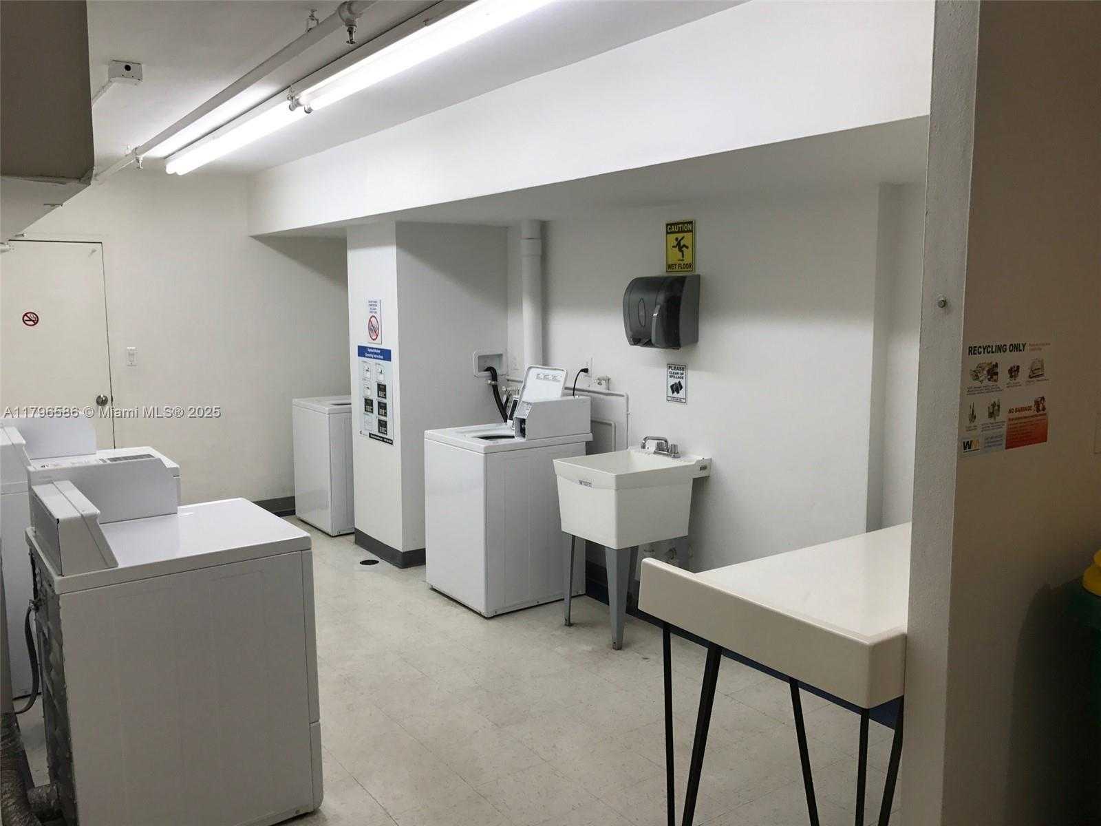 Small Image of 100 LINCOLN RD #1209, Miami Beach Number 37