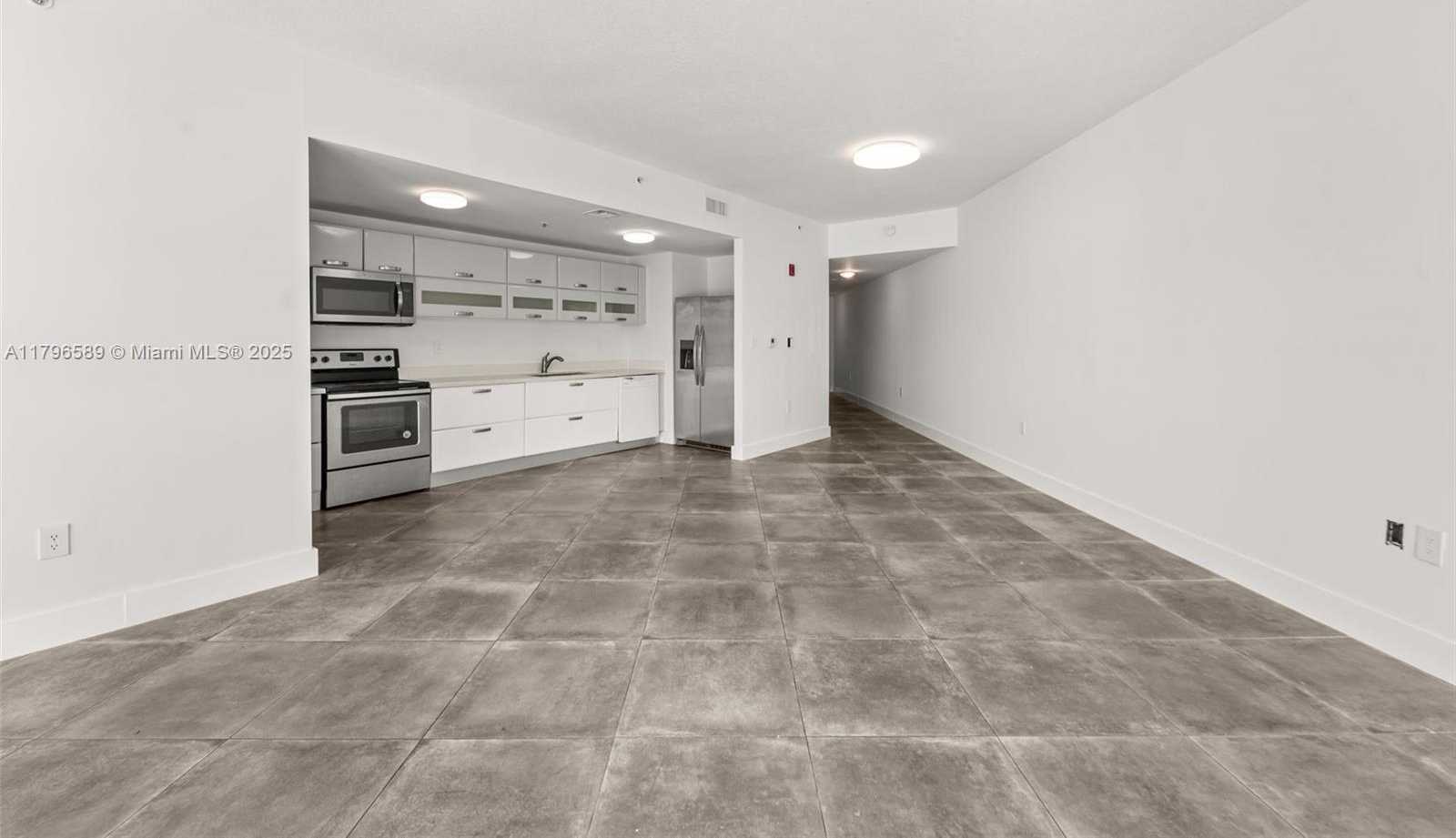 Small Image of 6580 INDIAN CREEK DR #209, Miami Beach Number 10