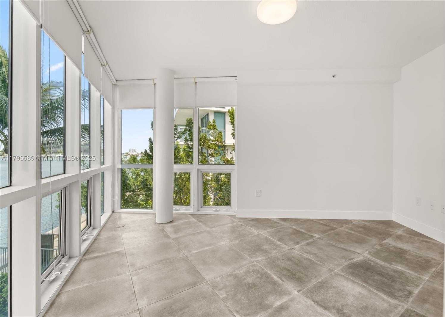 Small Image of 6580 INDIAN CREEK DR #209, Miami Beach Number 12