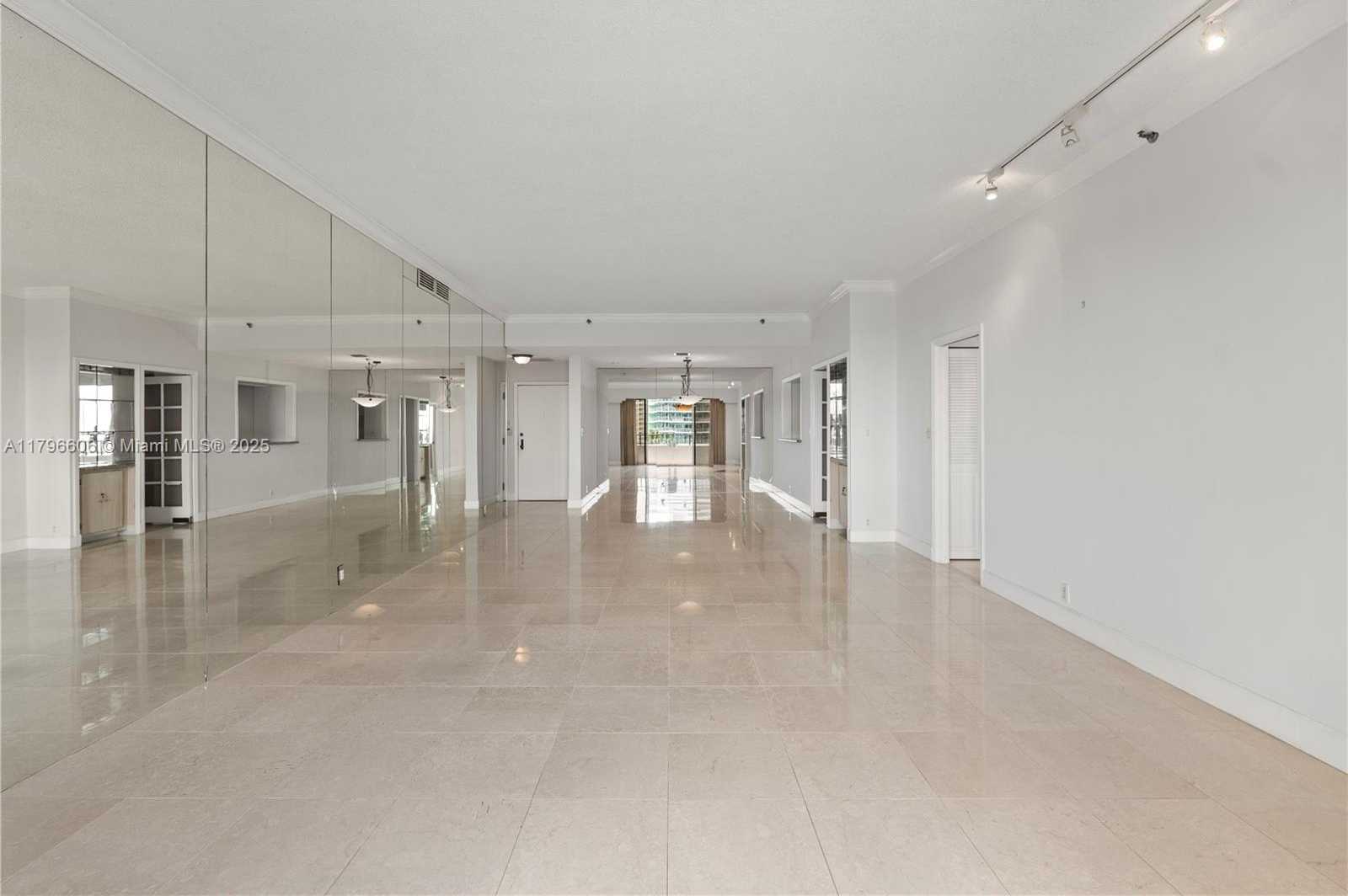 Small Image of 201 CRANDON BLVD #633, Key Biscayne Number 11