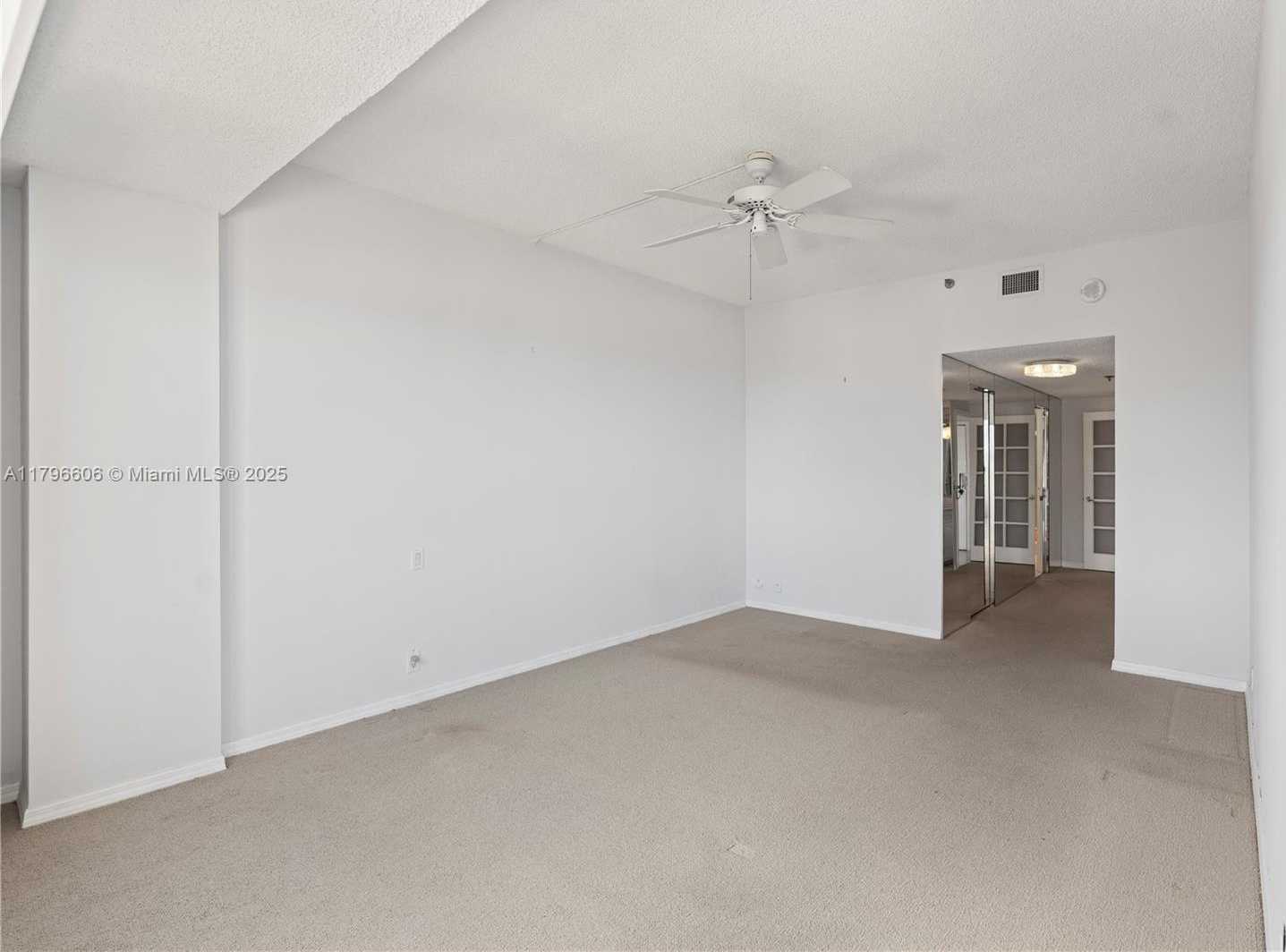 Small Image of 201 CRANDON BLVD #633, Key Biscayne Number 25
