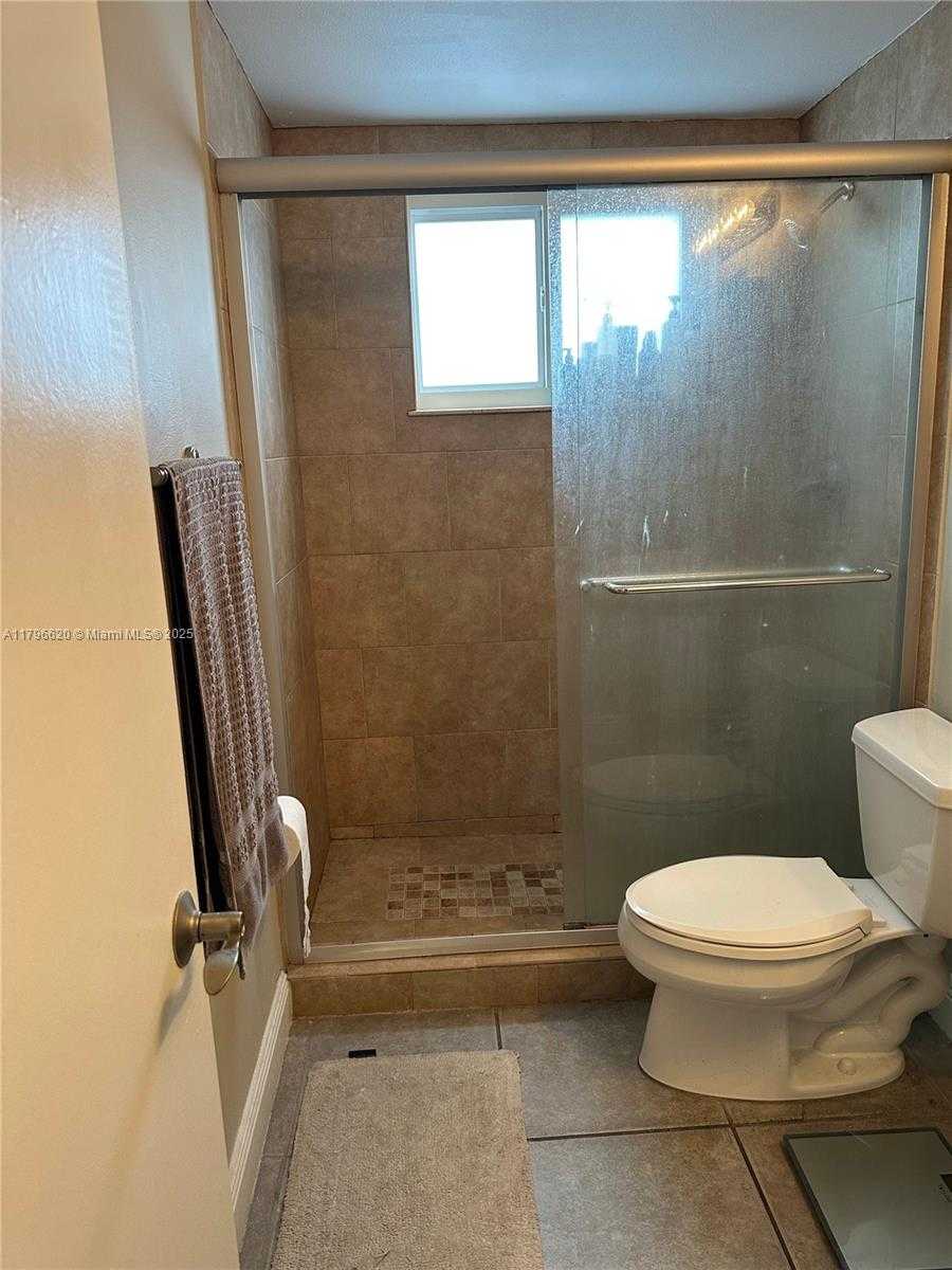 Small Image of 7701 CAMINO REAL #A-401, Miami Number 15