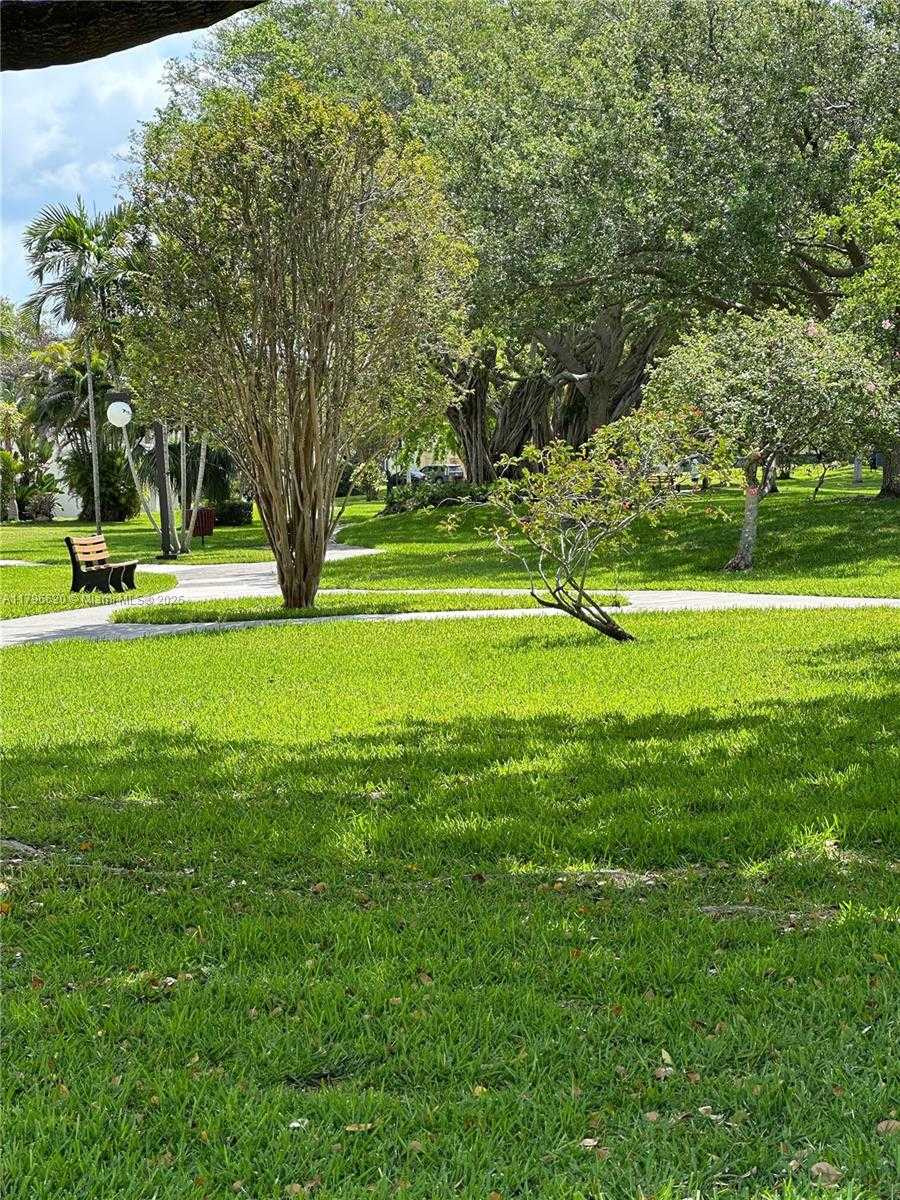 Small Image of 7701 CAMINO REAL #A-401, Miami Number 34