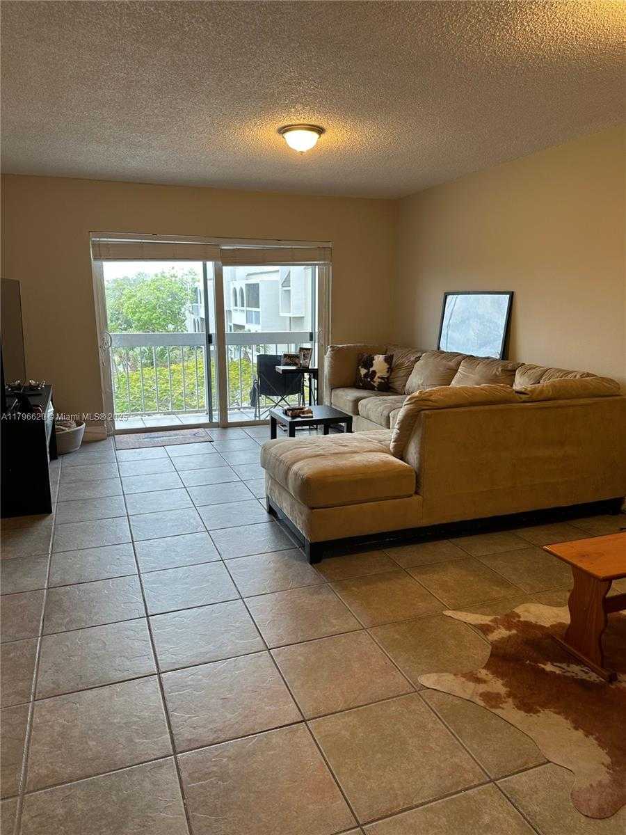 Small Image of 7701 CAMINO REAL #A-401, Miami Number 9