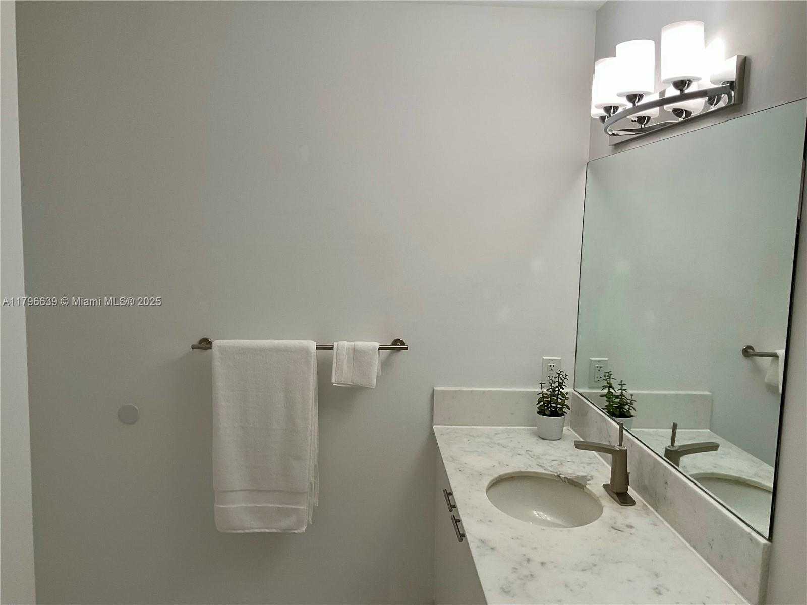 Small Image of 133 NORTH EAST 2ND AVE #3319, Miami Number 21