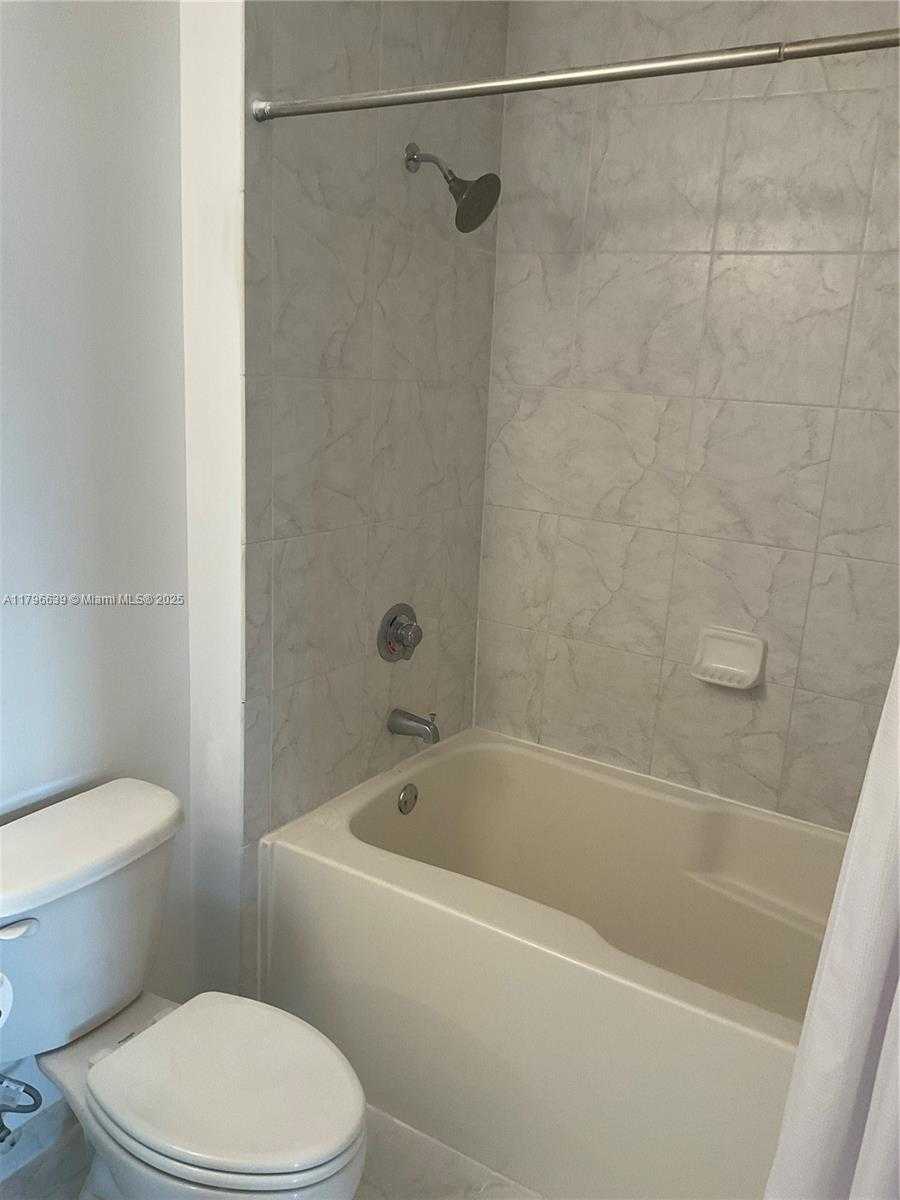 Small Image of 133 NORTH EAST 2ND AVE #3319, Miami Number 23
