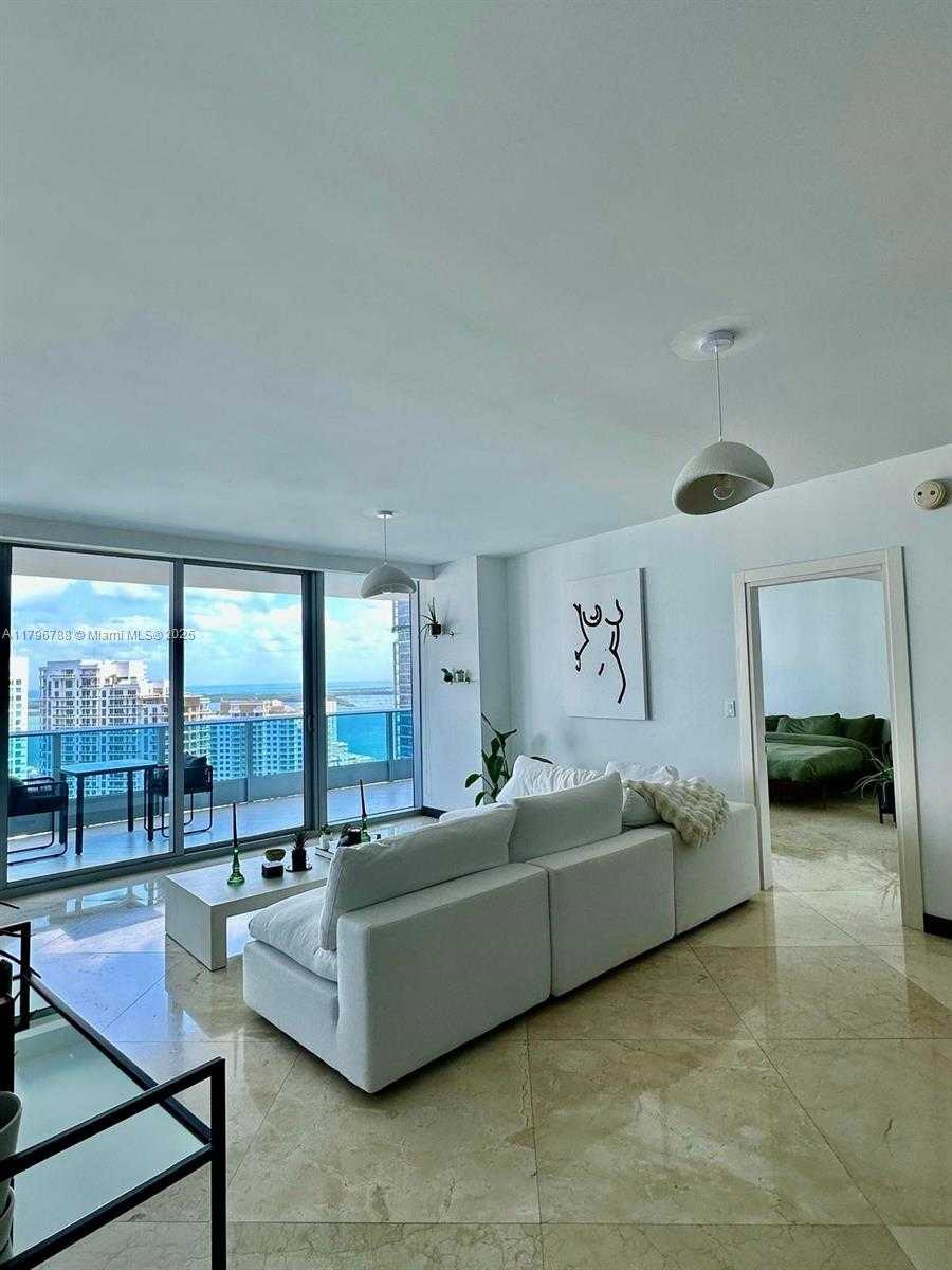 Small Image of 200 SOUTH BISCAYNE BLVD #3900, Miami Number 4