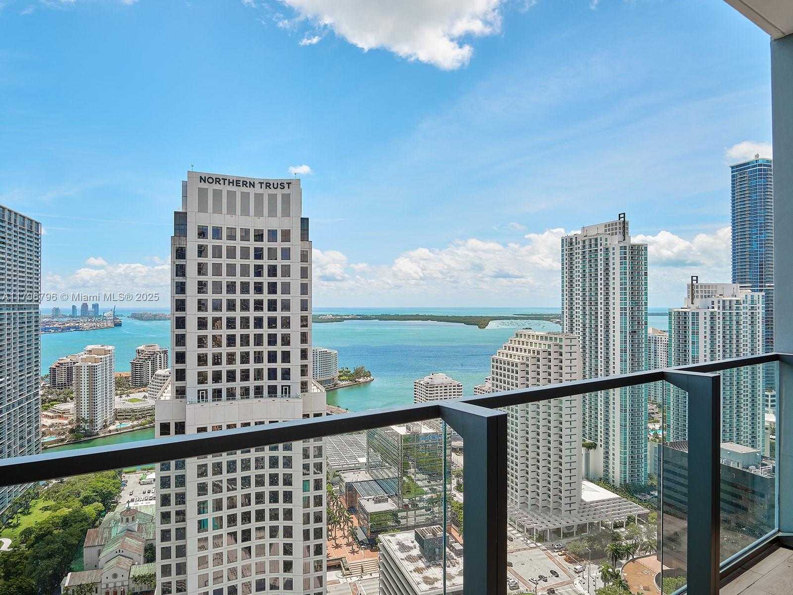 Small Image of 68 SOUTH EAST 6TH ST #3705, Miami Number 2