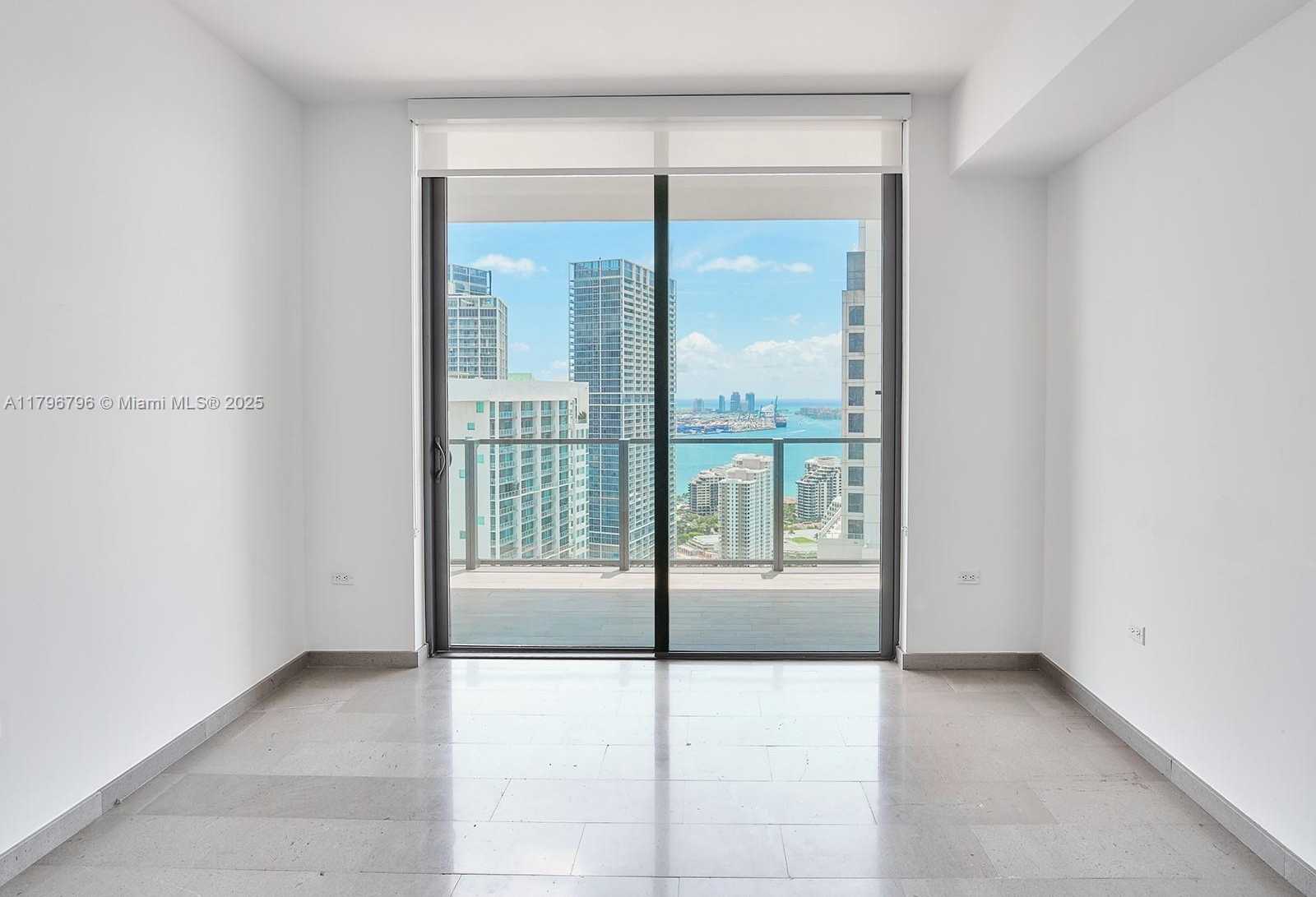 Small Image of 68 SOUTH EAST 6TH ST #3705, Miami Number 7