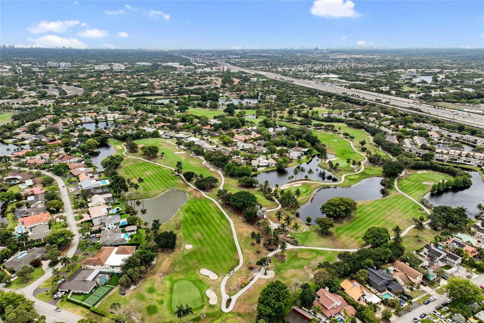 Small Image of 9885 FAIRWAY COVE LN, Plantation Number 40