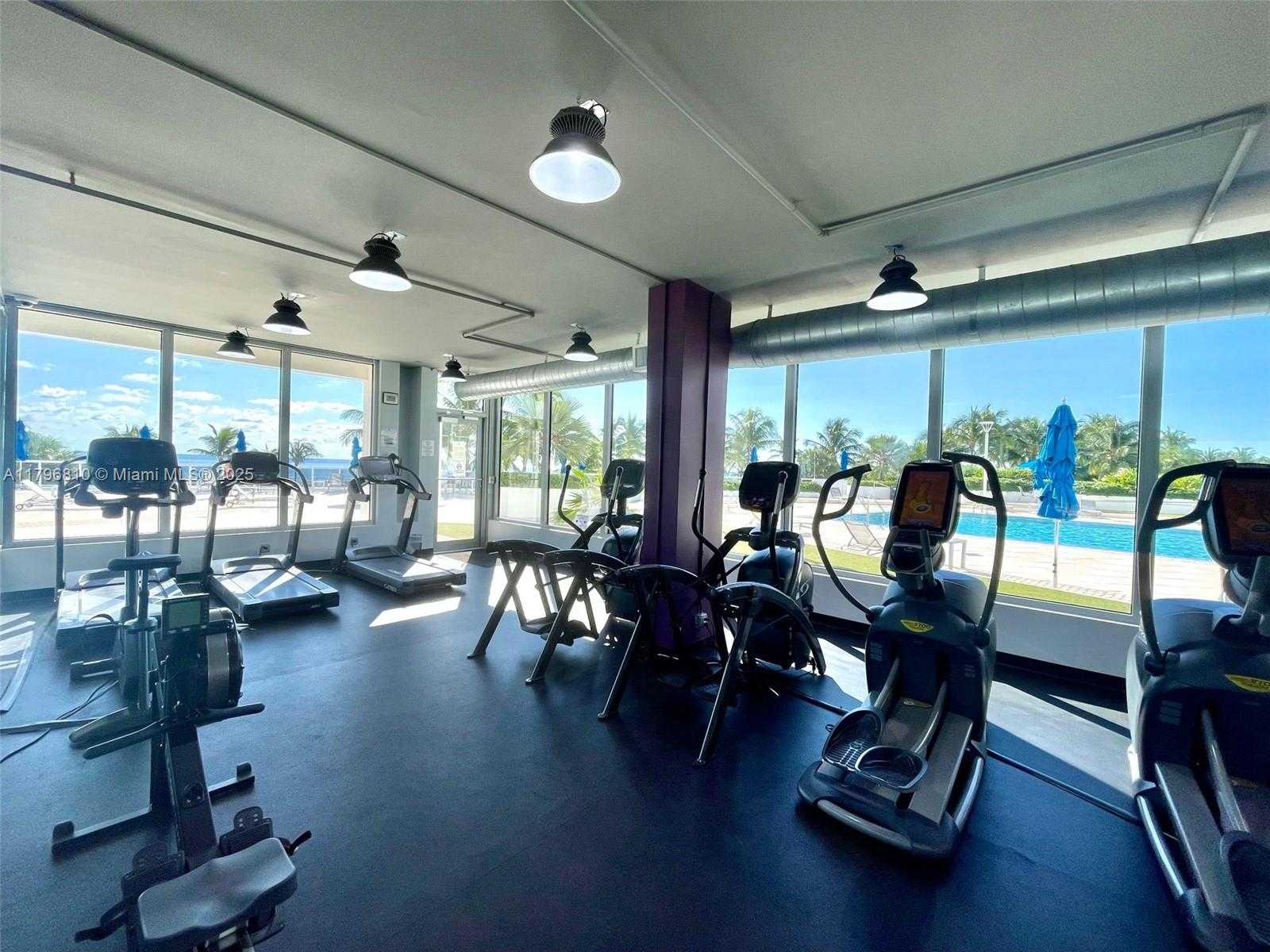 Small Image of 100 LINCOLN RD #1111, Miami Beach Number 24