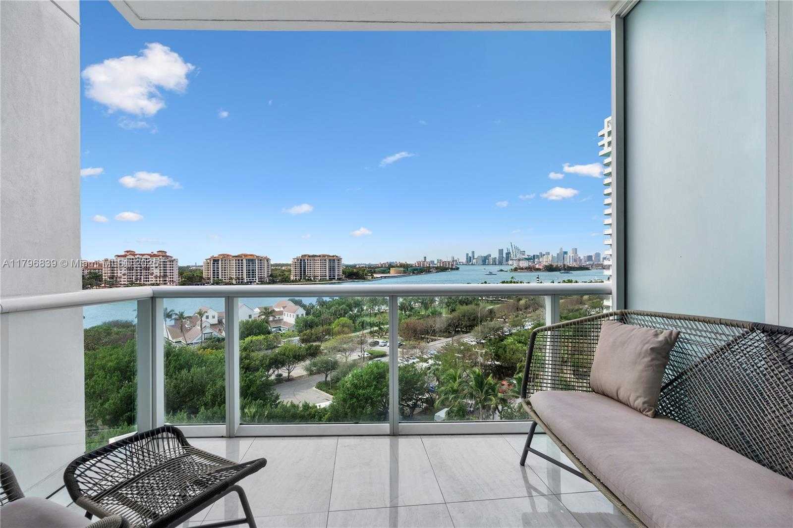 Small Image of 100 SOUTH POINTE DRIVE #903, Miami Beach Number 12